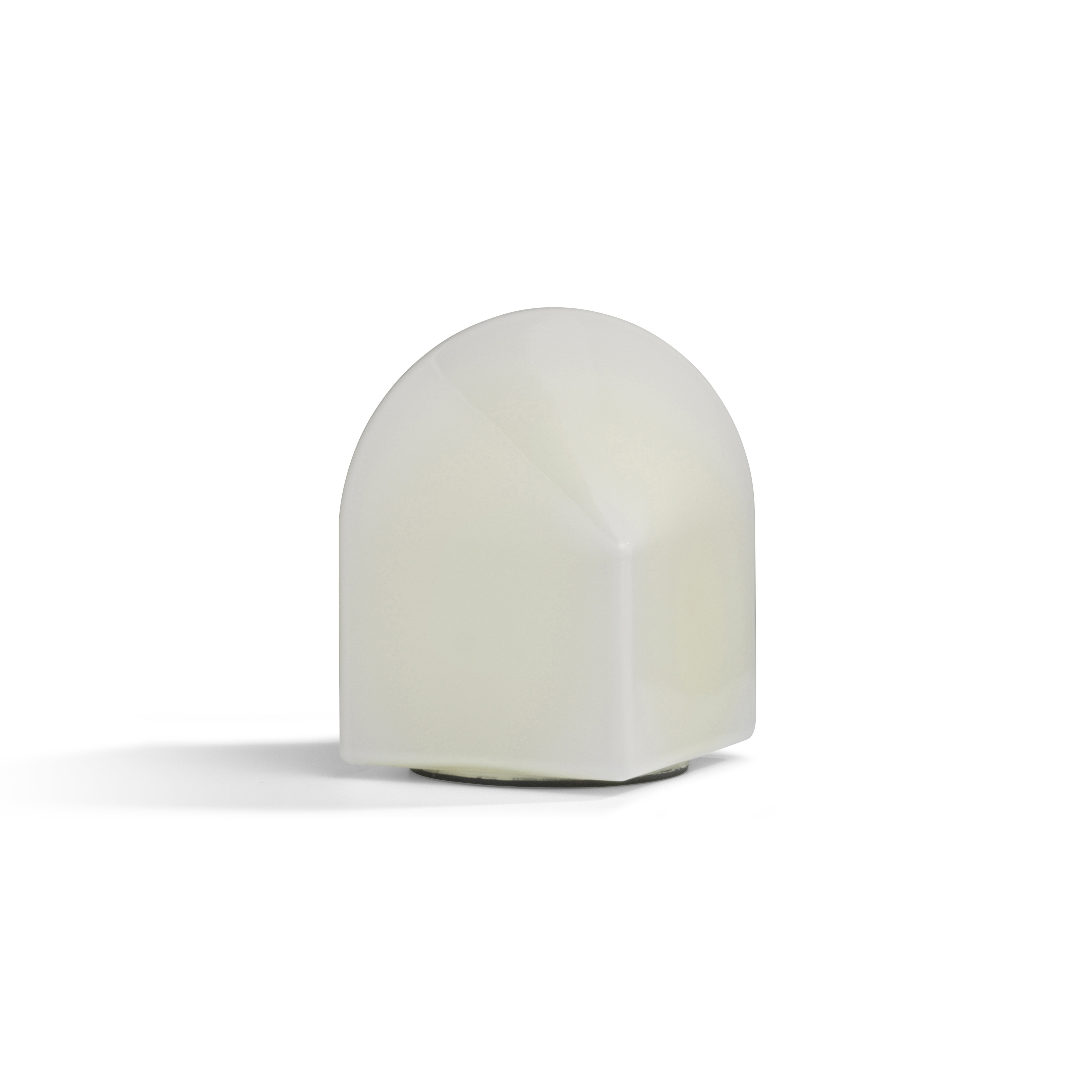 Display product Parade Table Lamp 160 from manufacturer HAY