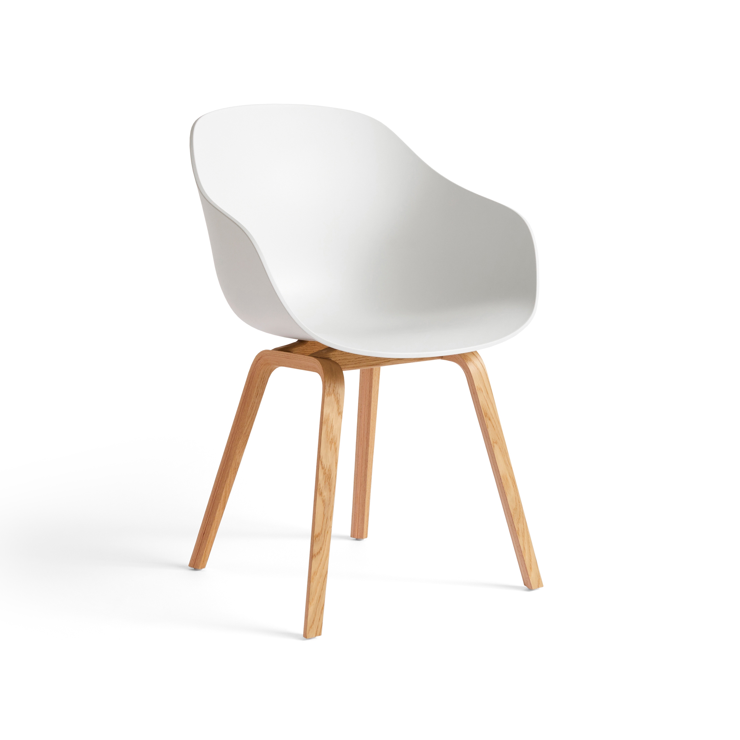 Mostrar el producto About A Chair AAC 222 del fabricante HAY