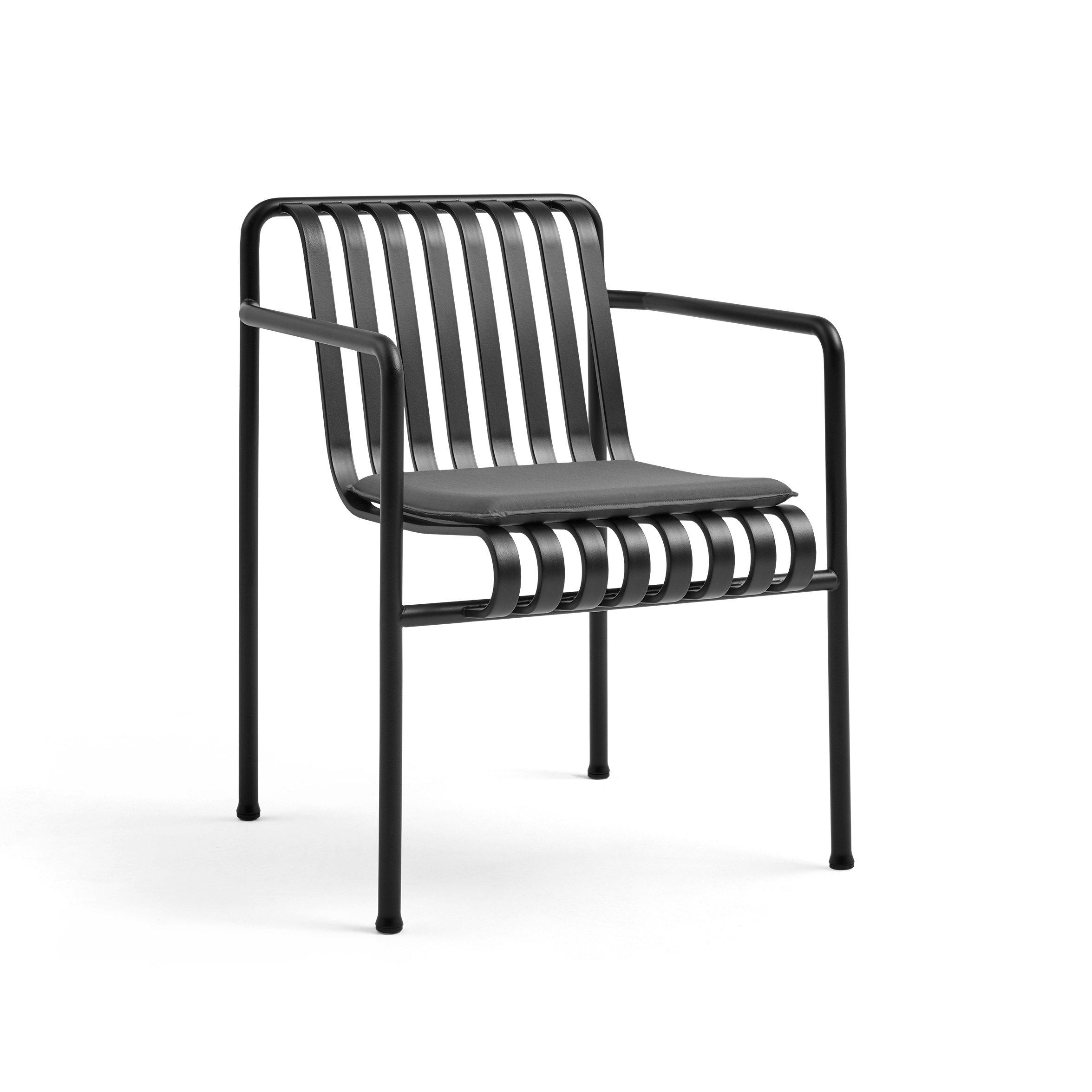 Mostra il prodotto Palissade Dining Armchair Quilted Cushion del produttore HAY