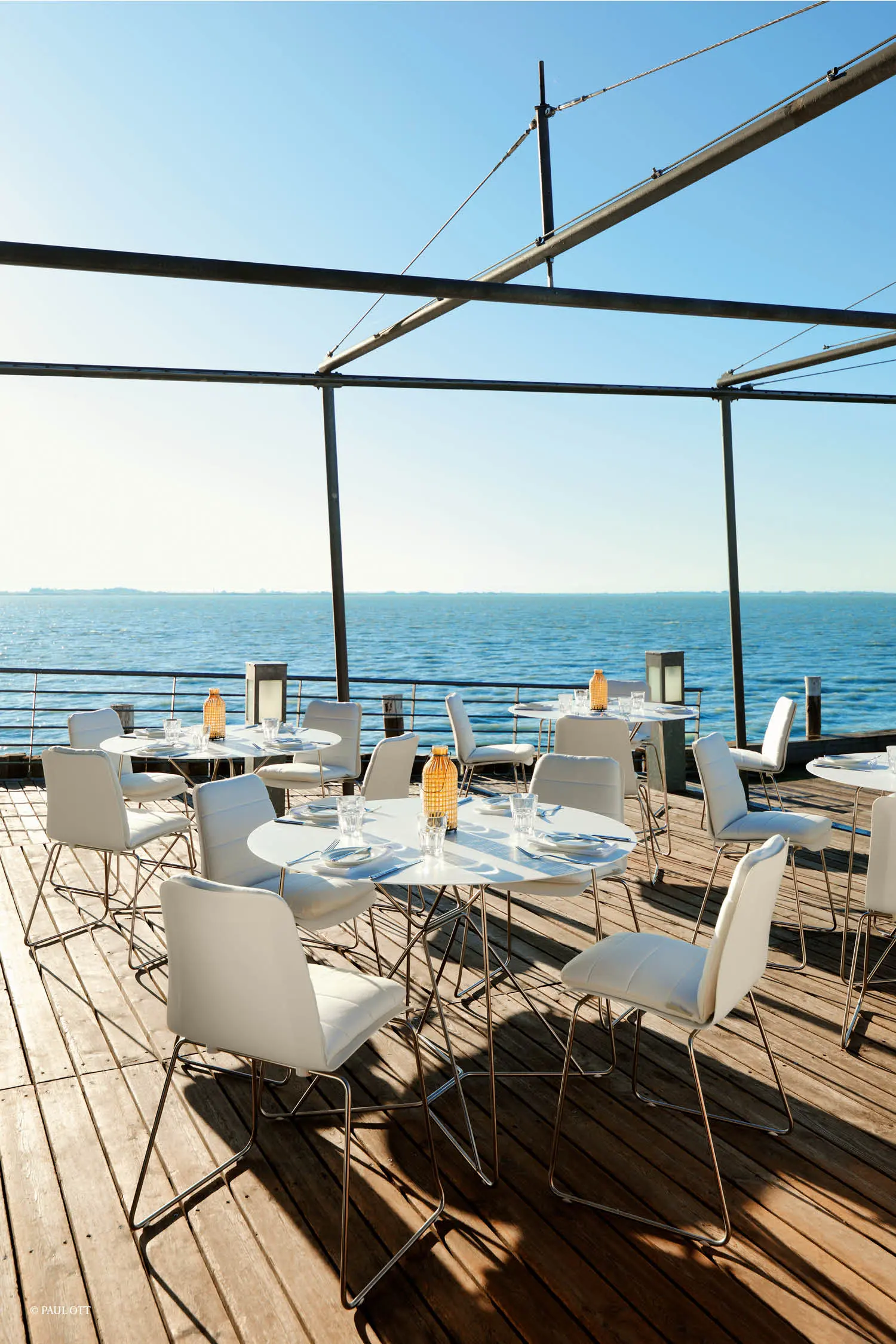 Viteo - Slim Collection Essen | Tisch 64