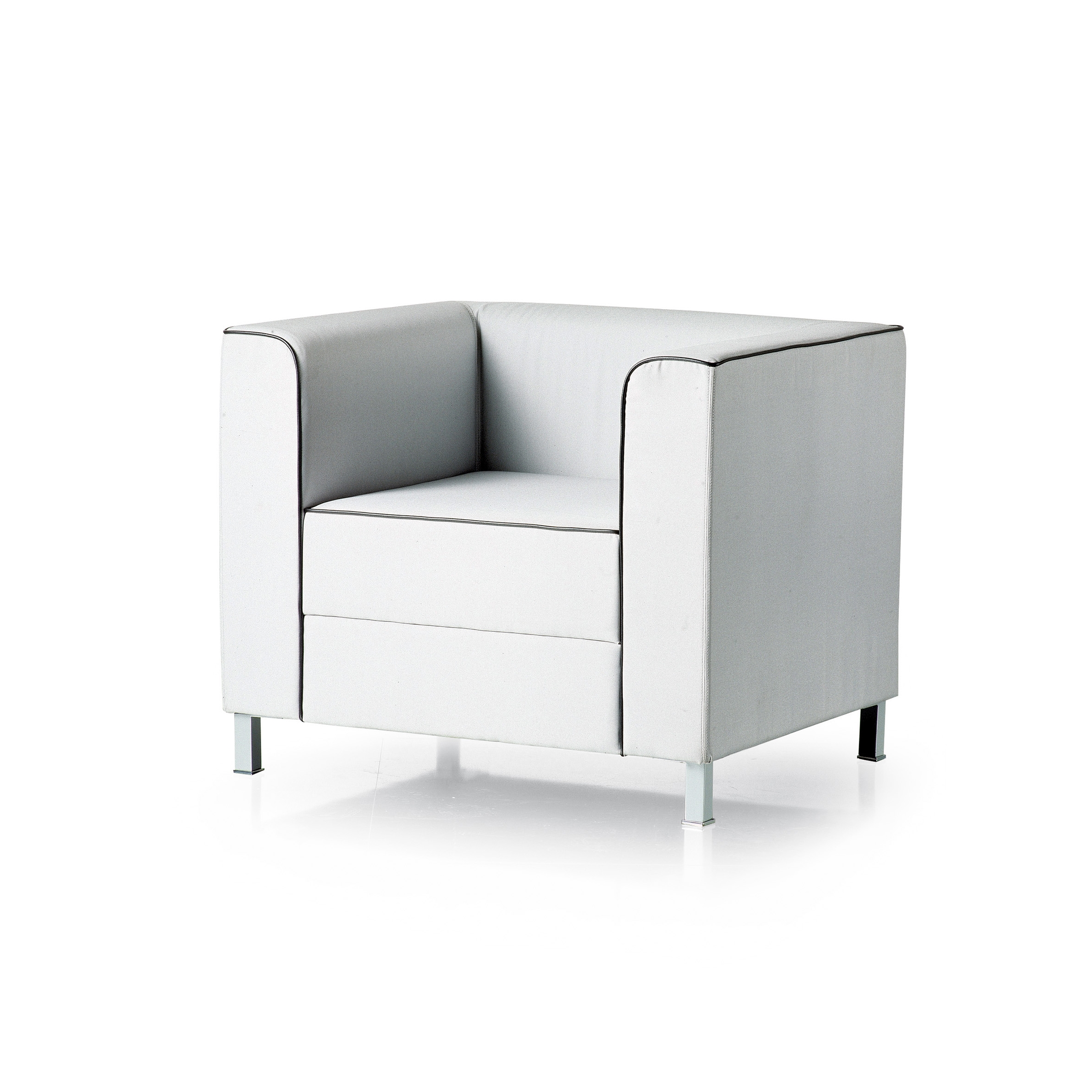 Display product AT lounge from manufacturer Fantoni