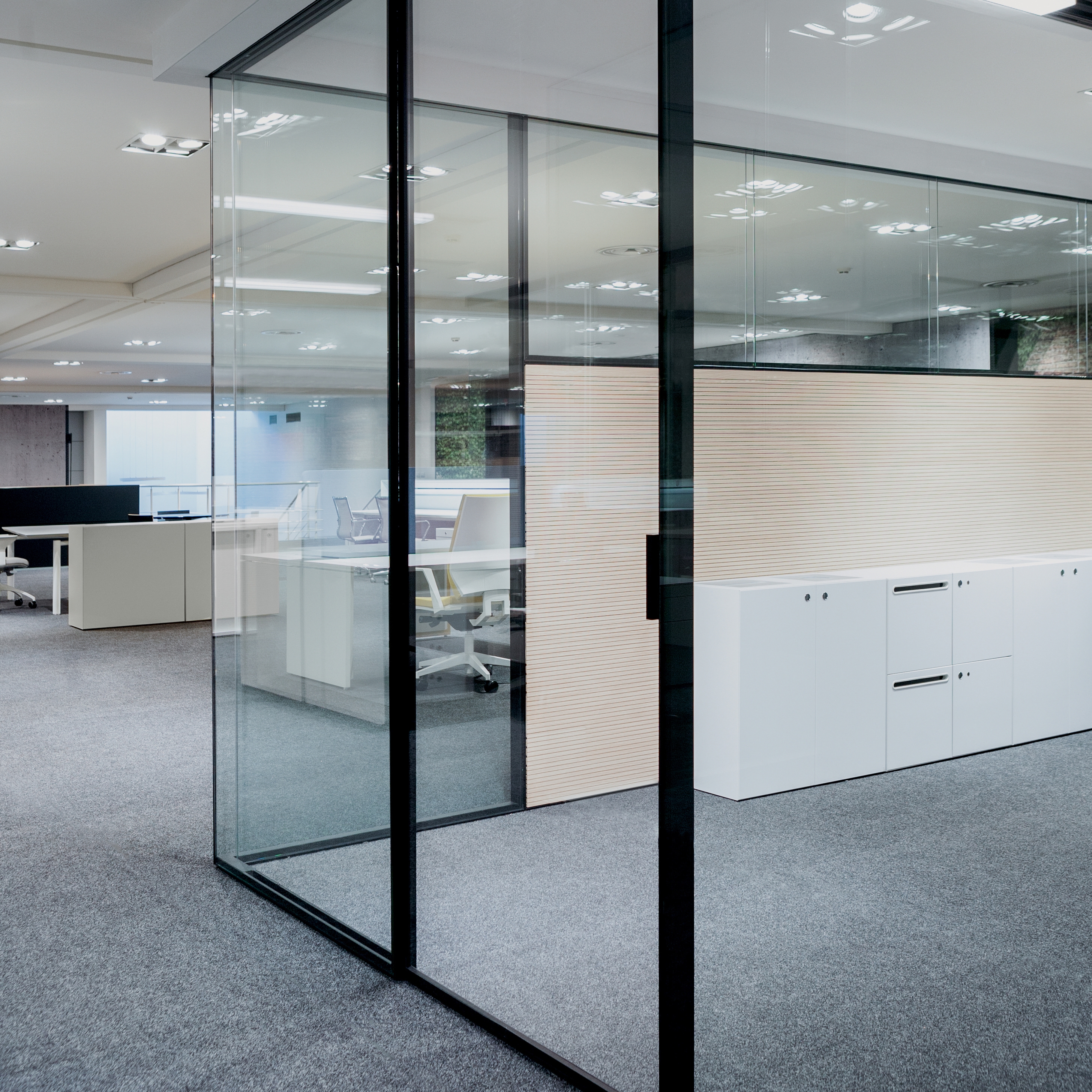 Mostra il prodotto I-Wallflush del produttore Fantoni