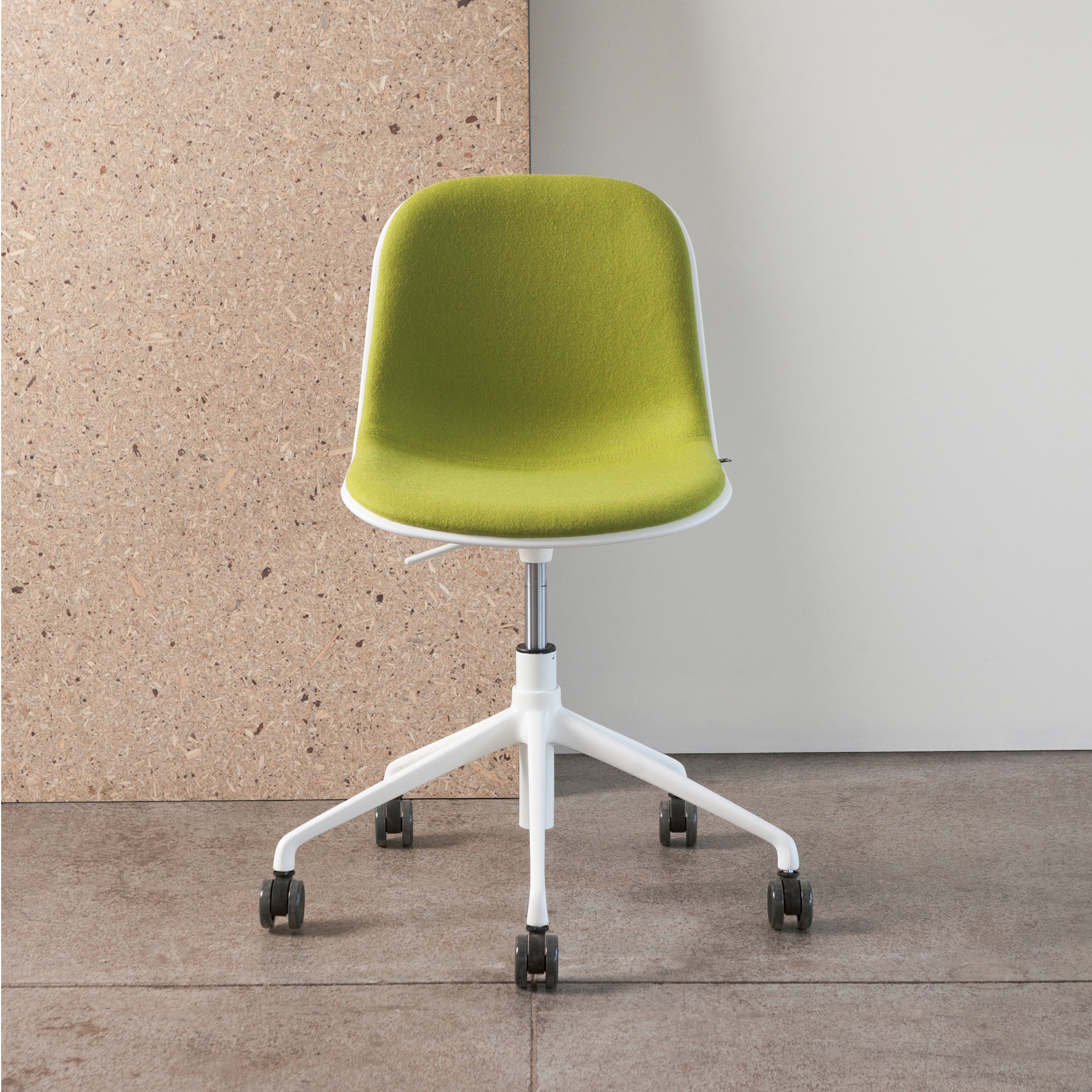 Display product Máni from manufacturer Fantoni