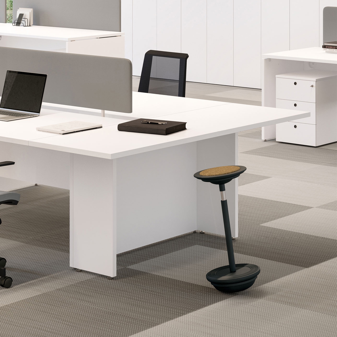 Display product Sistema 28 from manufacturer Fantoni