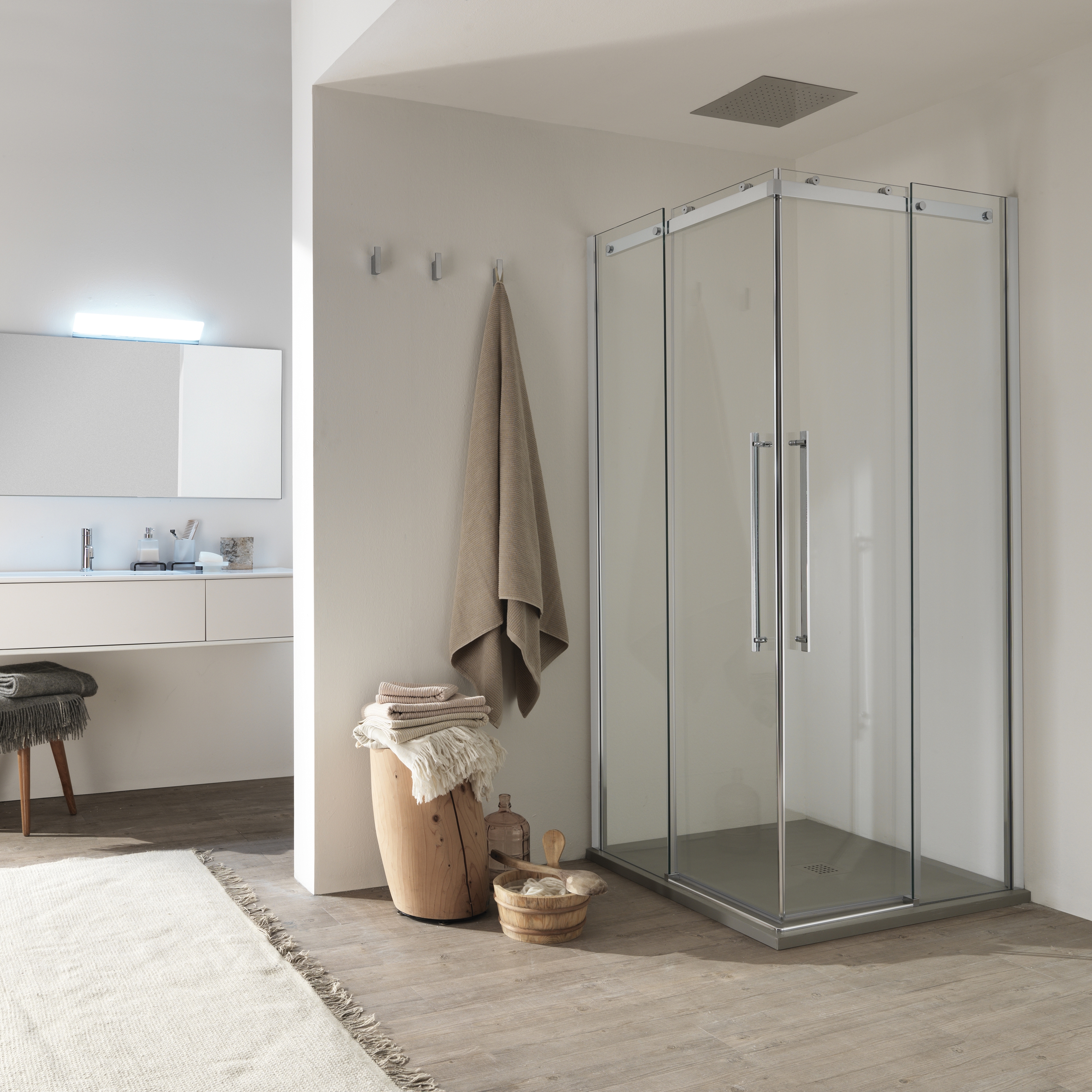 Display product Air Panel with sliding door from manufacturer Inda