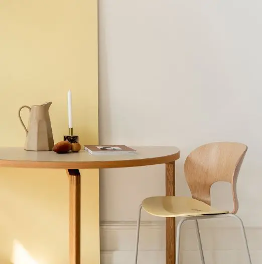 Magnus Olesen - Mix with folding legs