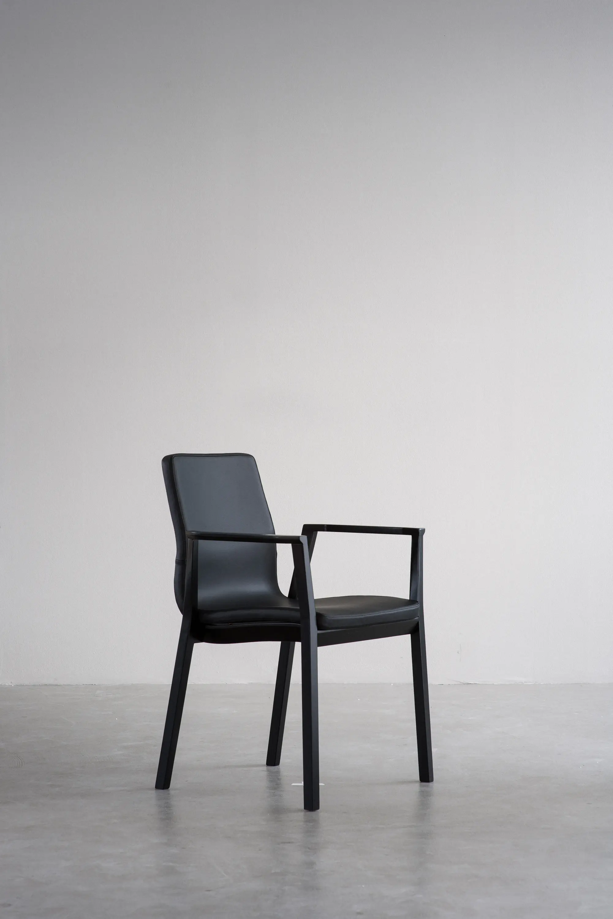Magnus Olesen - Tonica Wood chair