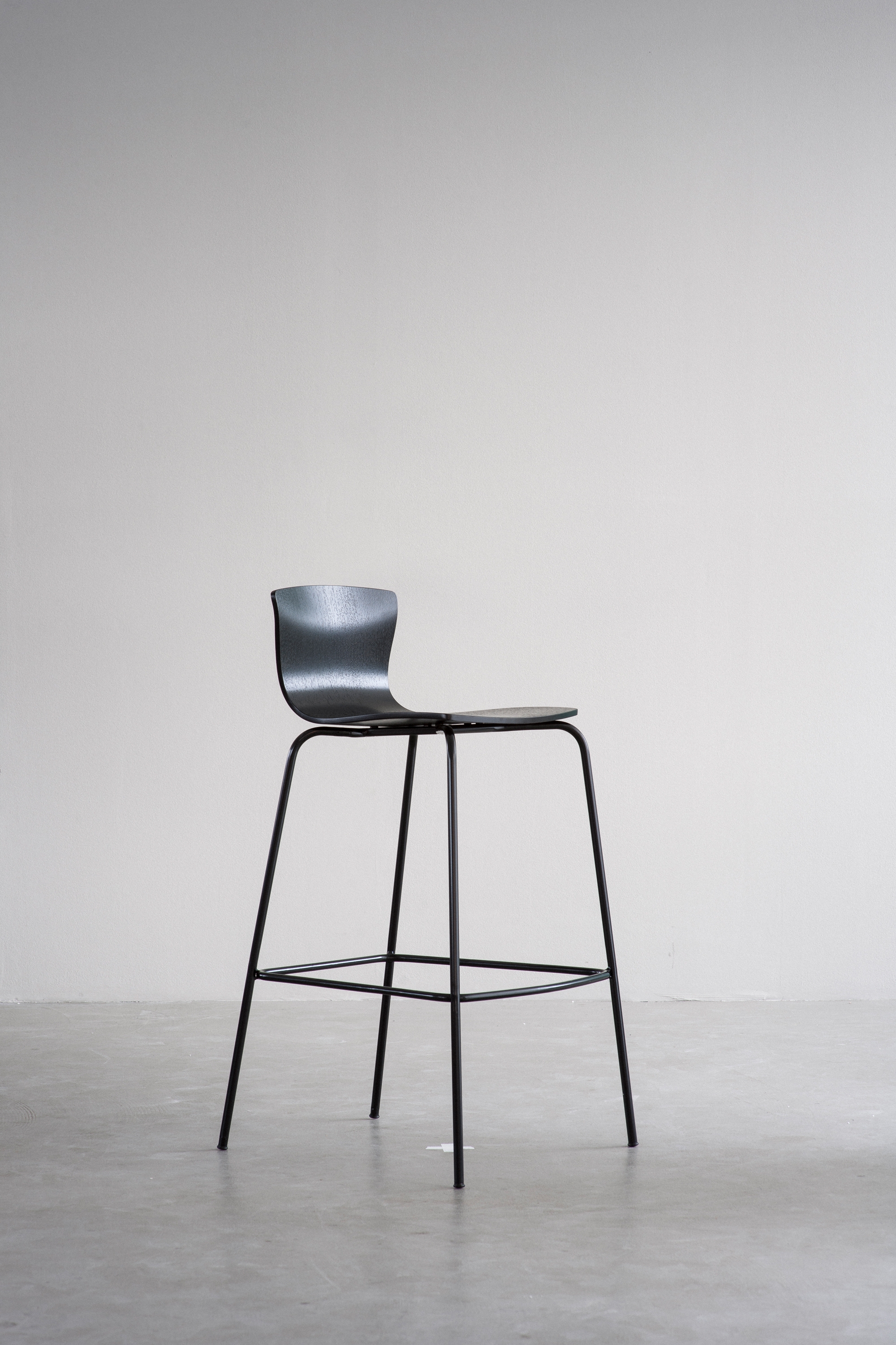 Display product Butterfly Bar chair from manufacturer Magnus Olesen
