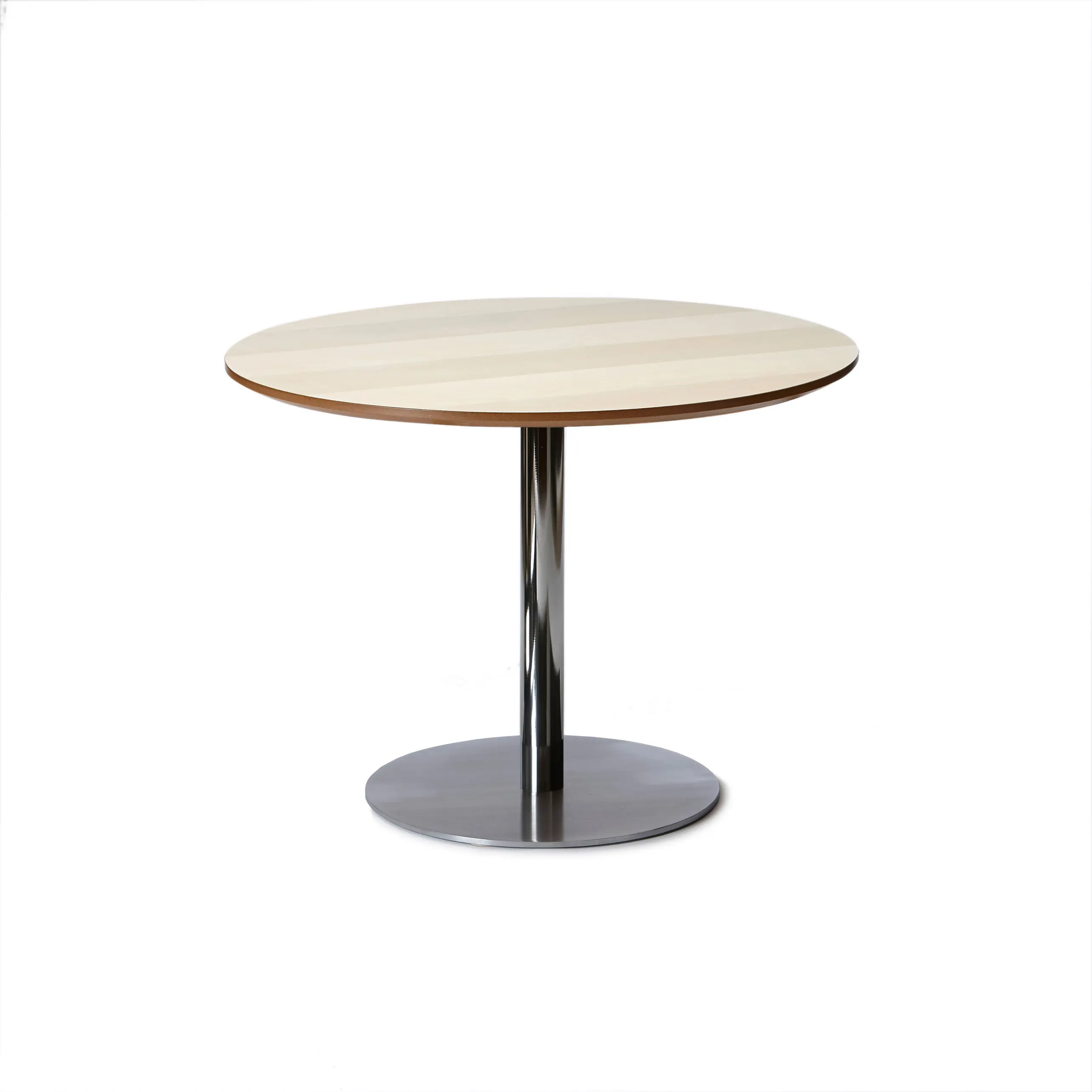 Magnus Olesen - Brunch table