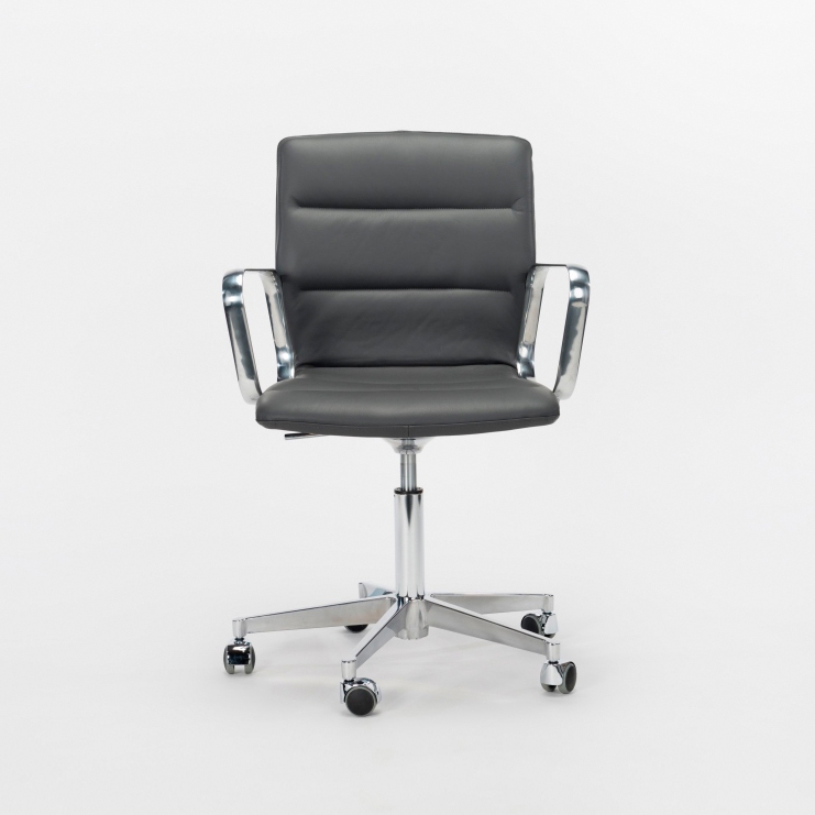 Mostrar el producto Butterfly Swivel High del fabricante Magnus Olesen