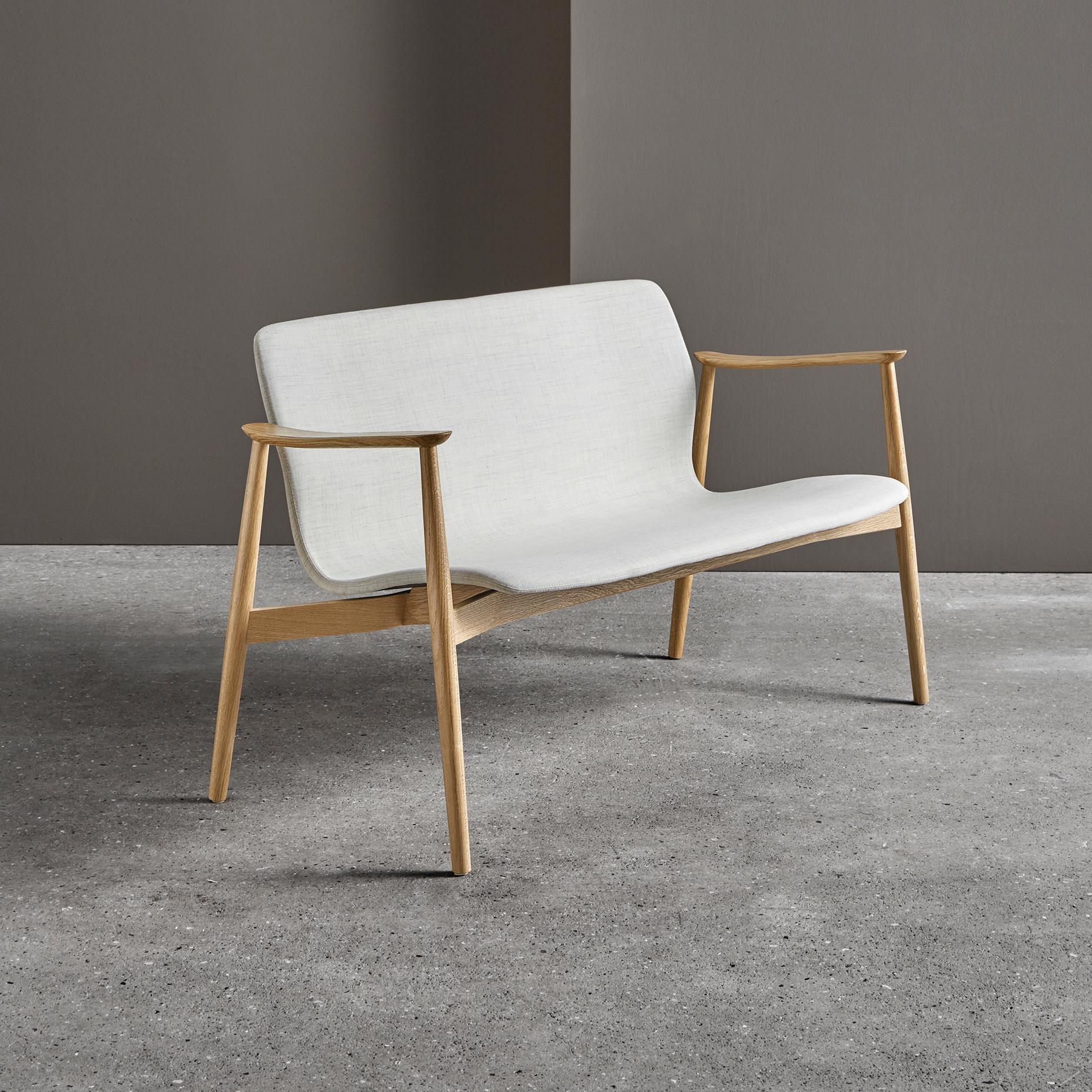 Display product Butterfly Classic sofa from manufacturer Magnus Olesen
