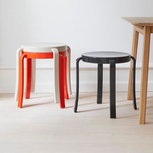Display product 8000-Serie stool from manufacturer Magnus Olesen
