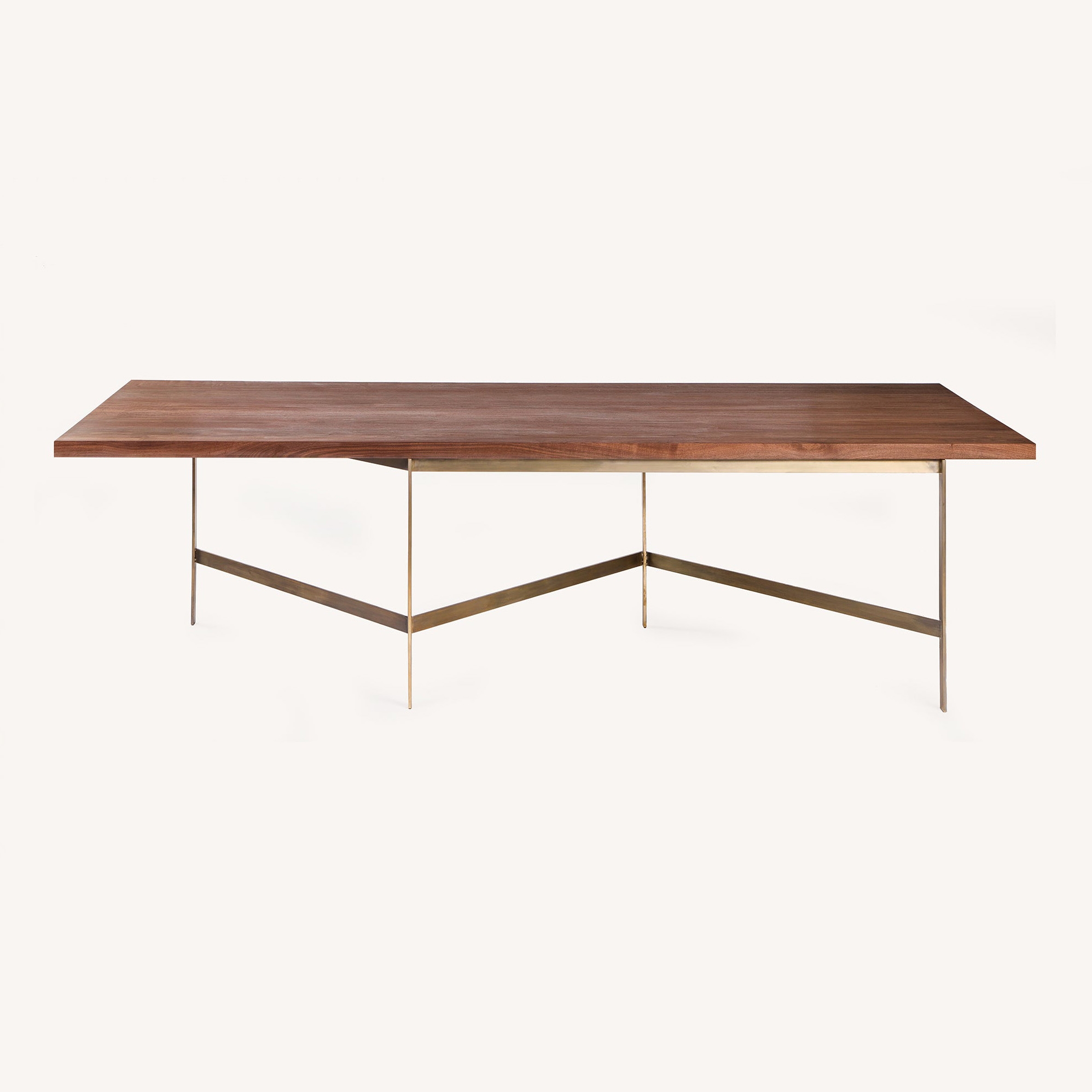Afficher le produit Plank Table du fabricant BassamFellows