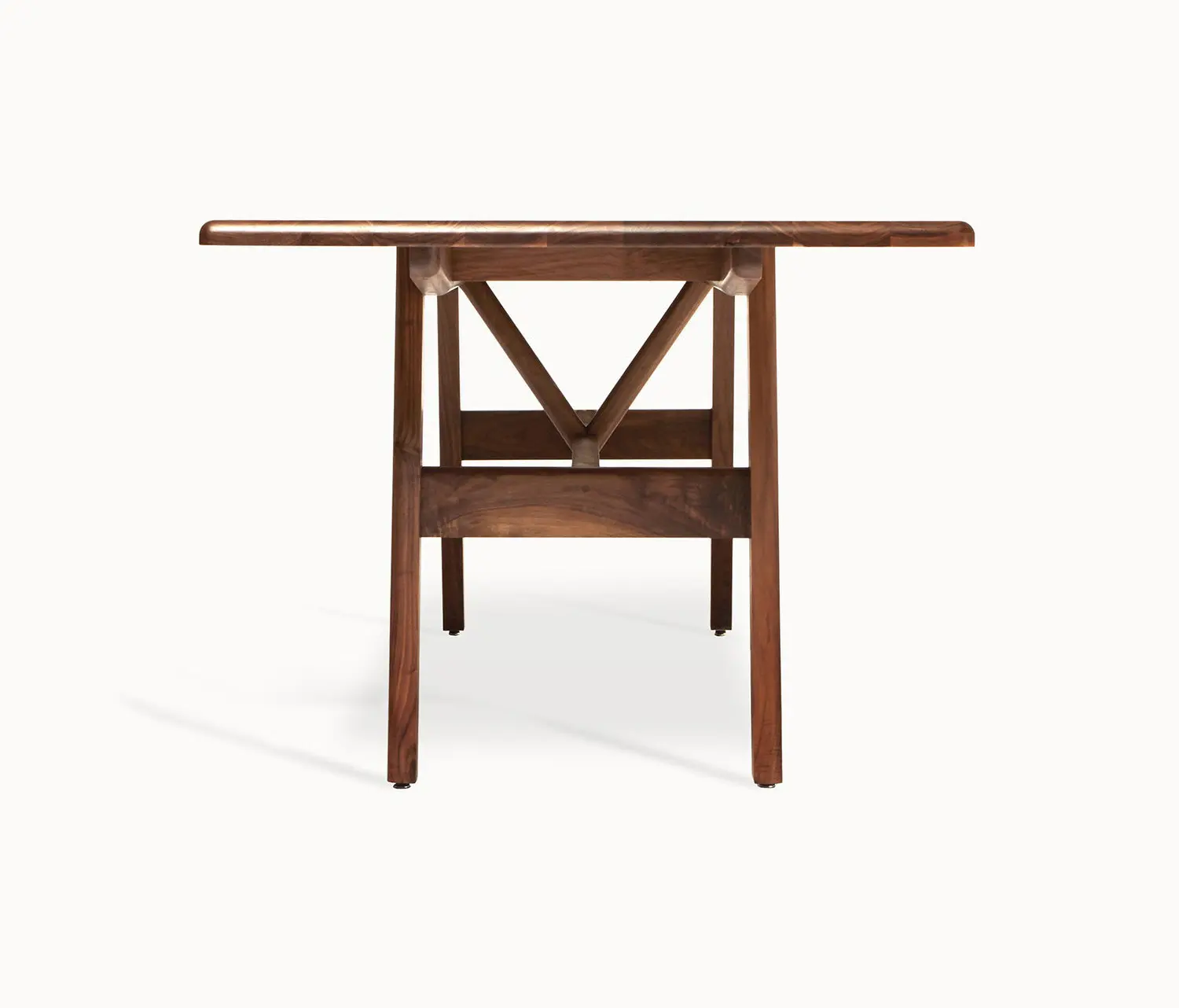 BassamFellows - Kant Table
