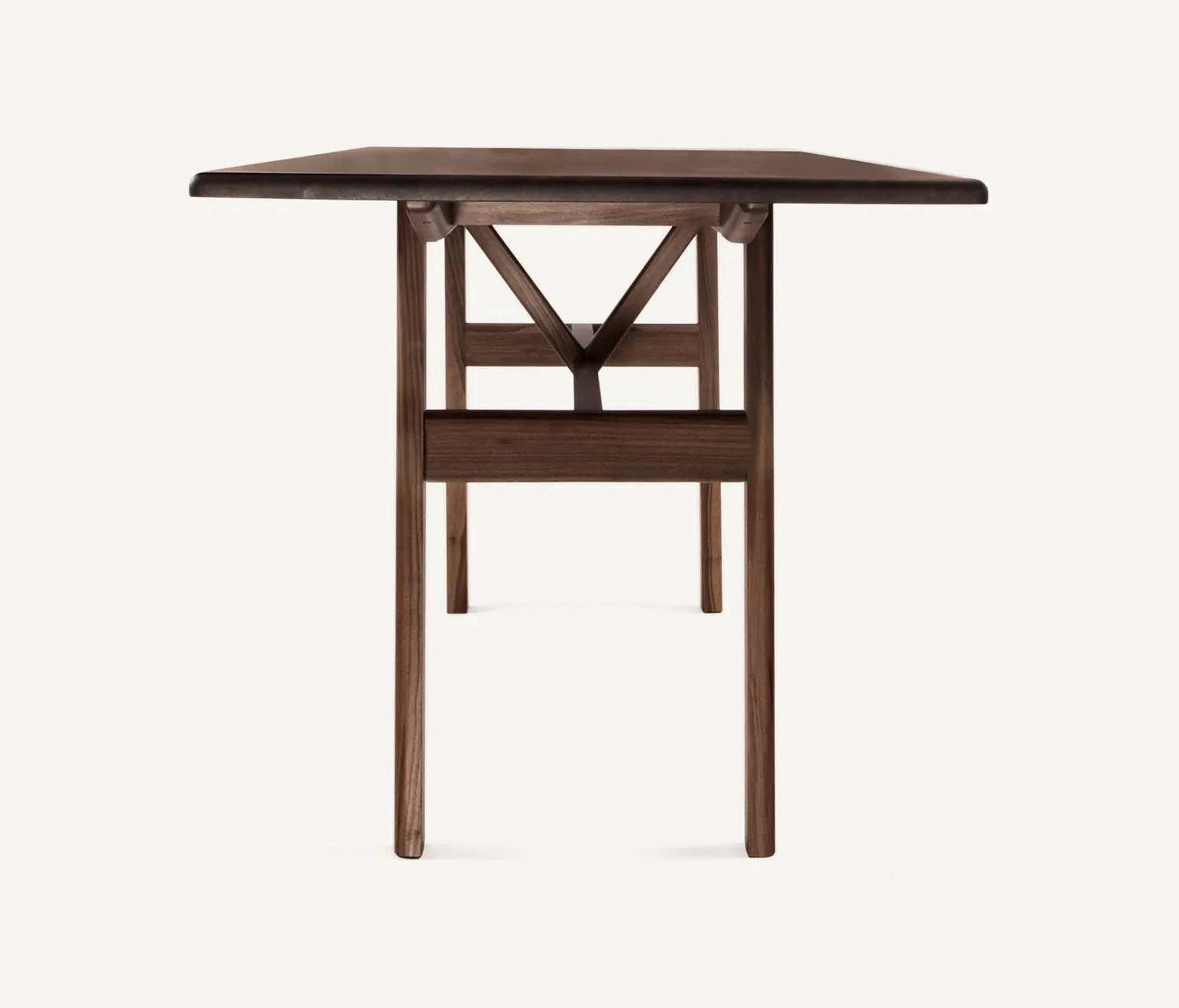 BassamFellows - Kant Table
