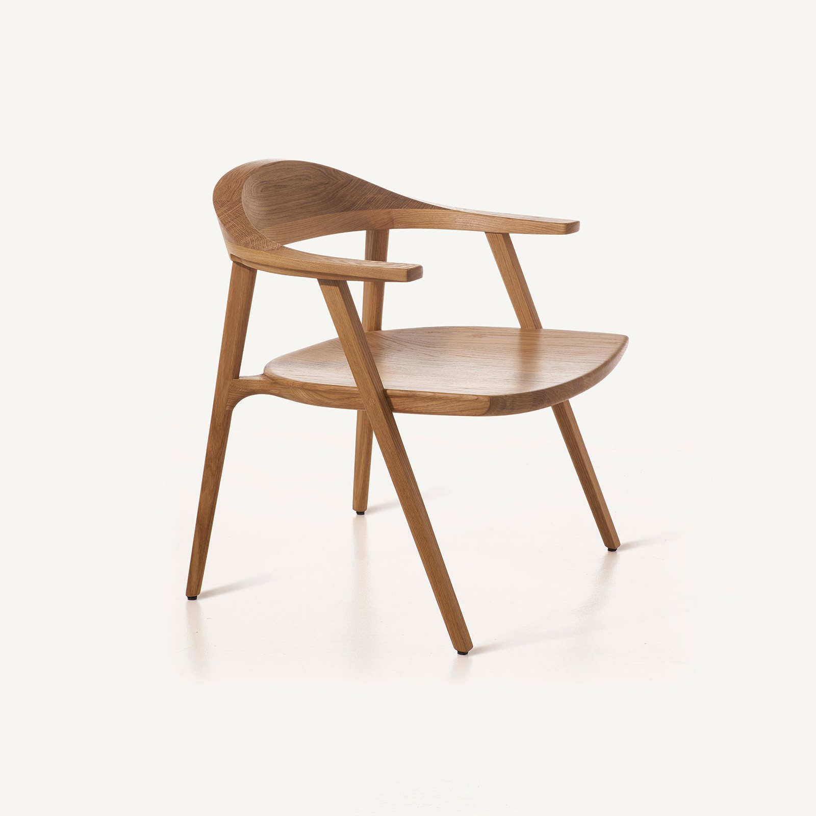 Vertoon produk Mantis Lounge Chair van vervaardiger BassamFellows