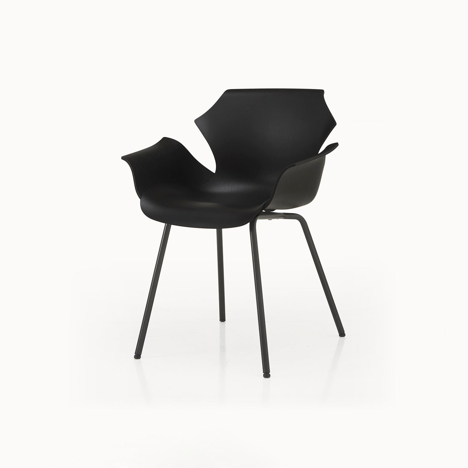 Afficher le produit Petal Chair Metal Base du fabricant BassamFellows