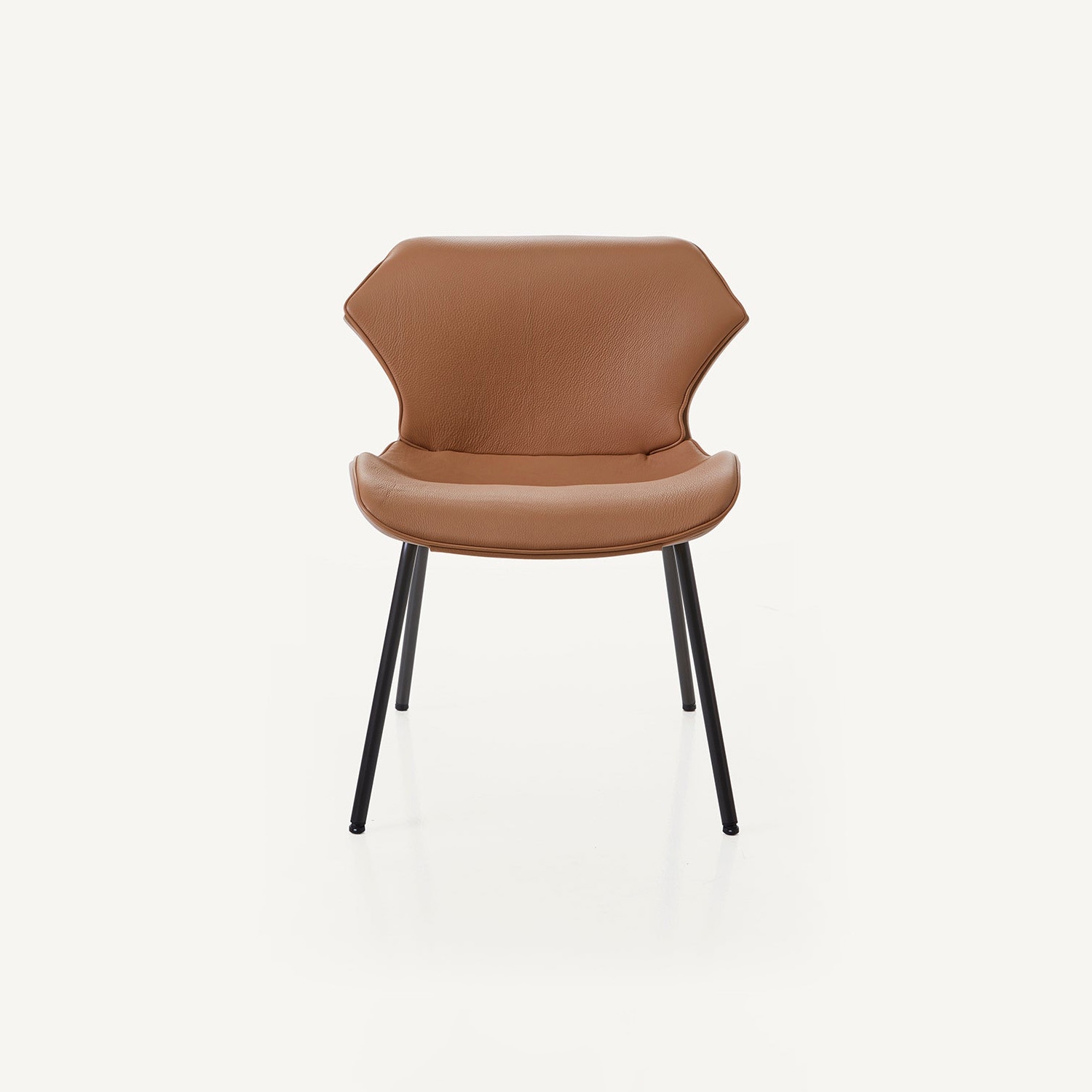 Mostra il prodotto Petal Lounge Chair Metal Base del produttore BassamFellows