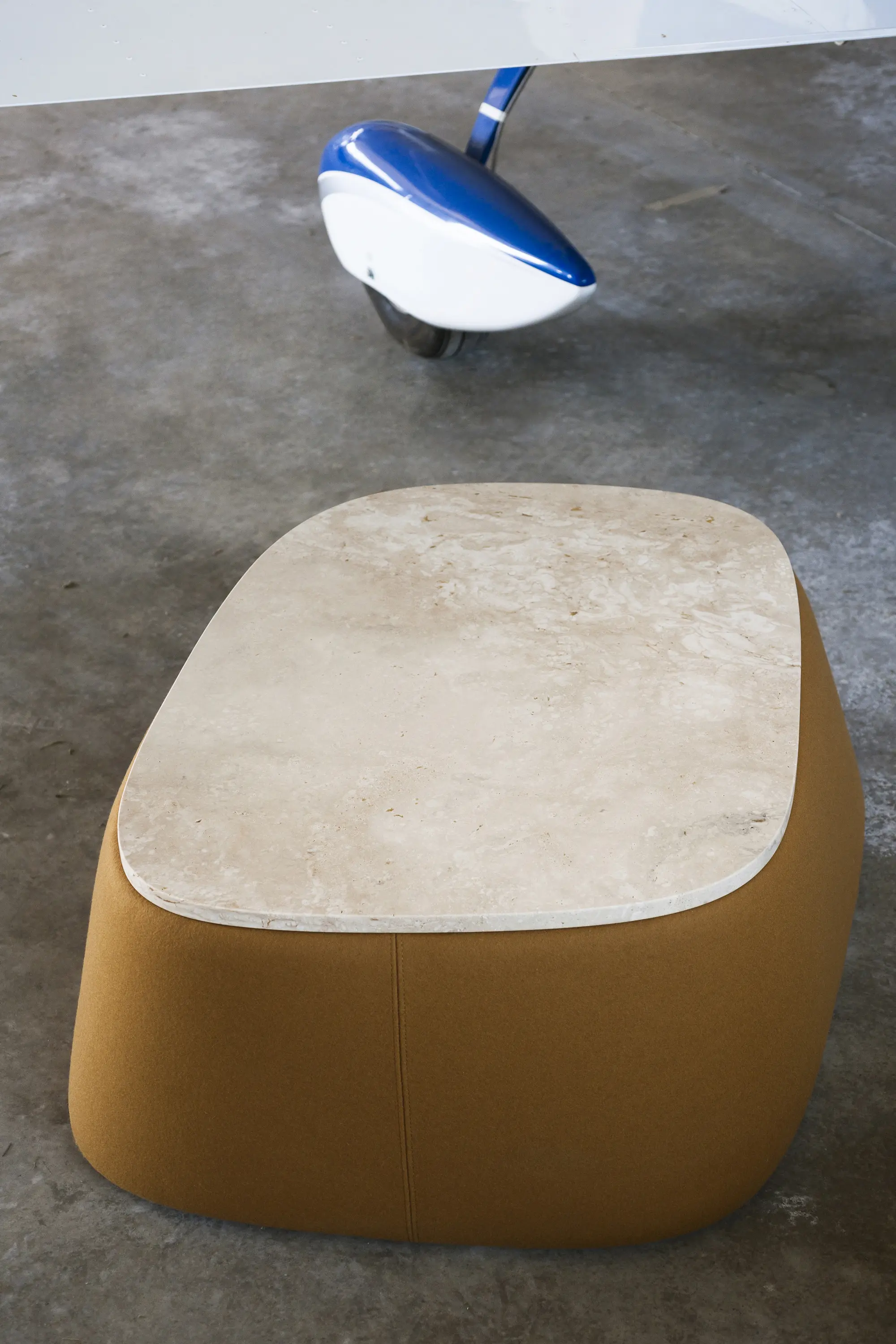 Tacchini Italia - Float Table 92
