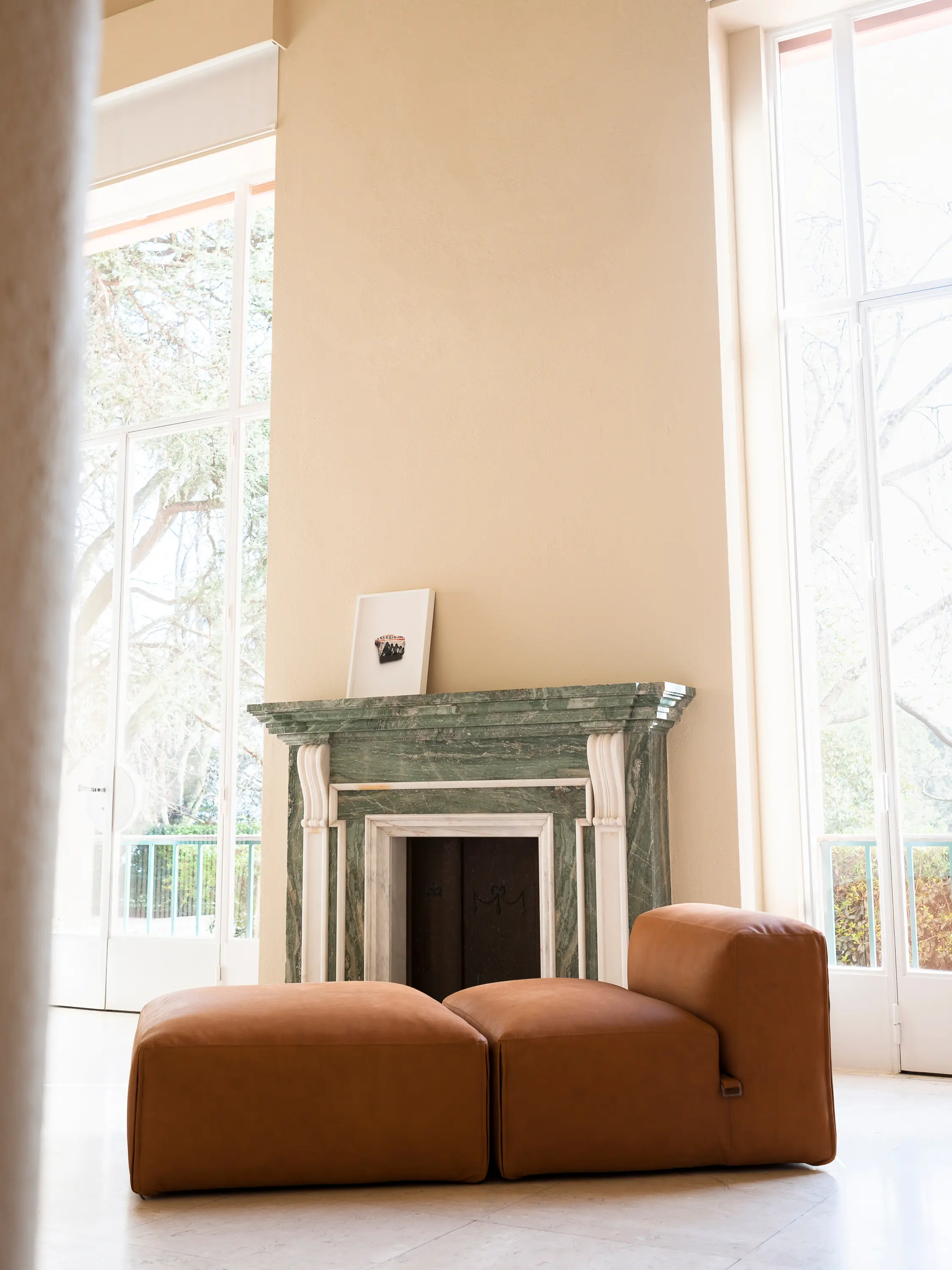 Tacchini Italia - Le Mura