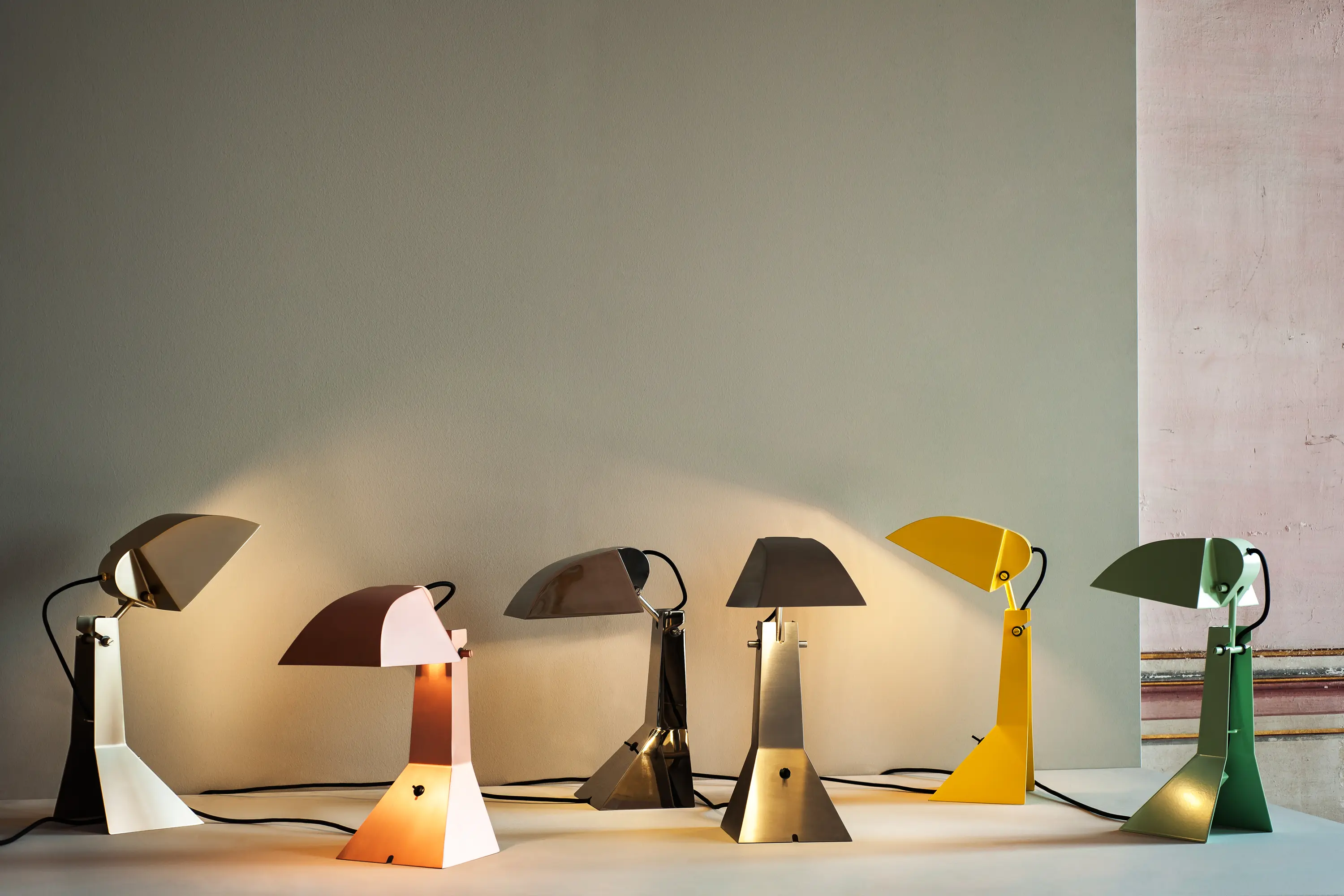Tacchini Italia - E63