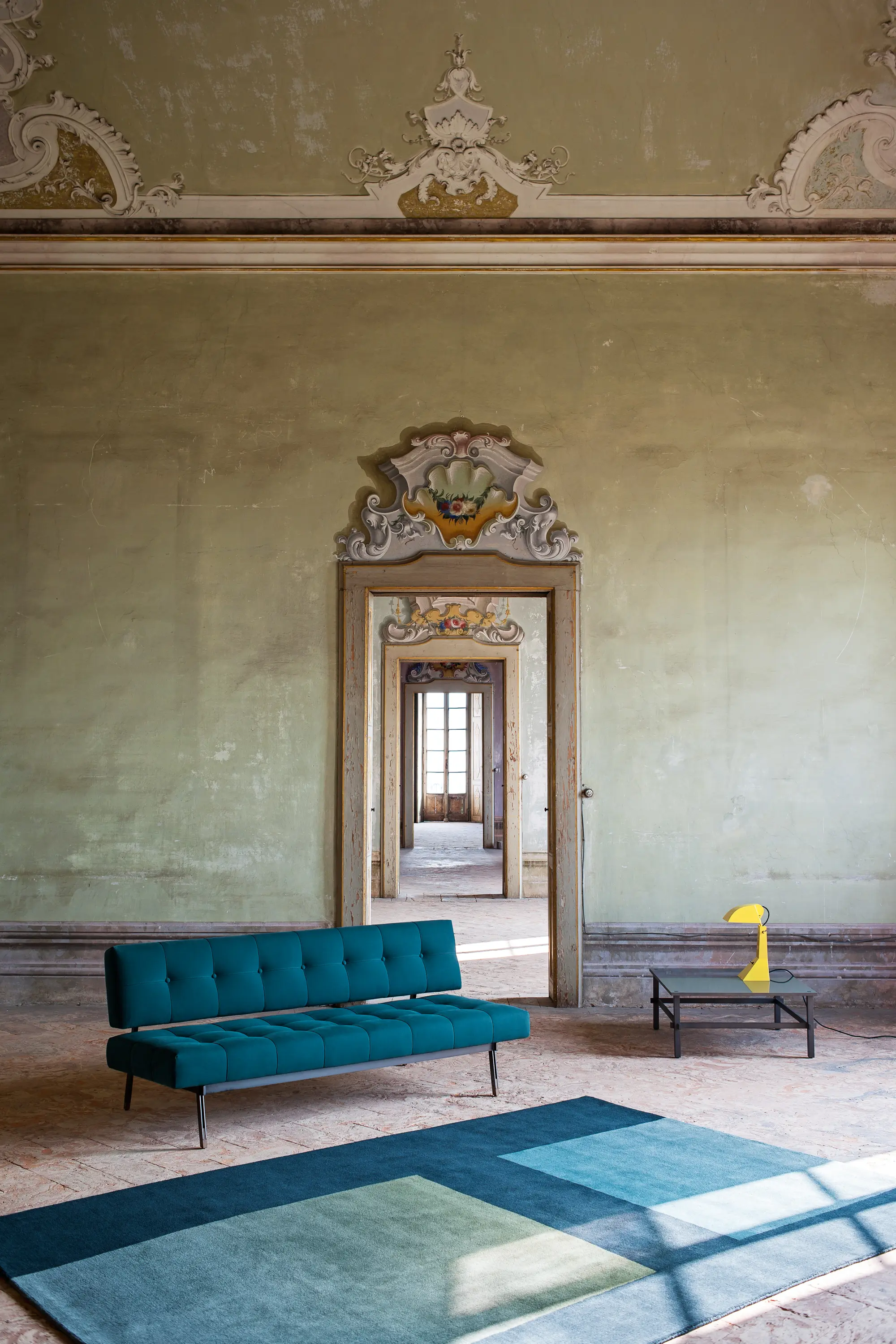 Tacchini Italia - Oliver