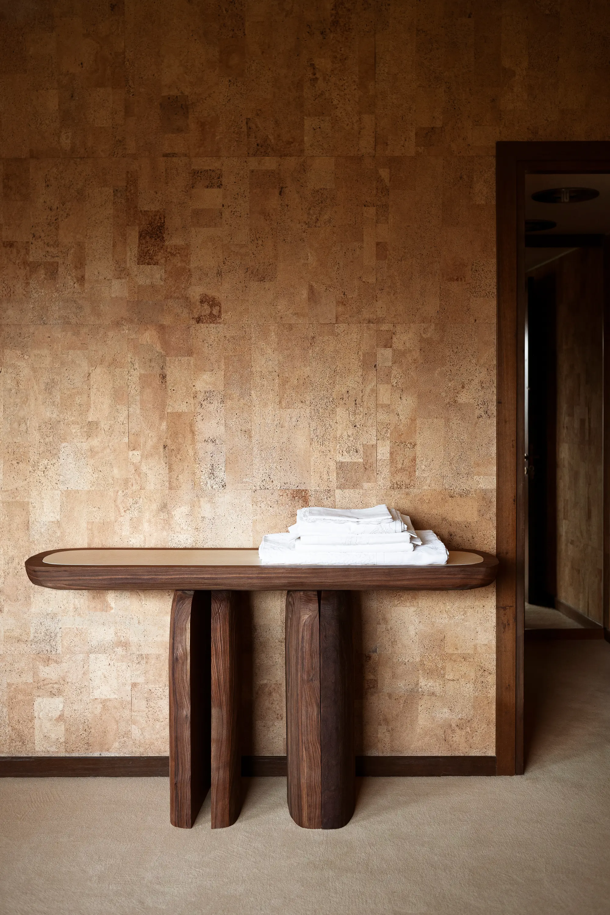 Tacchini Italia - Bread Console