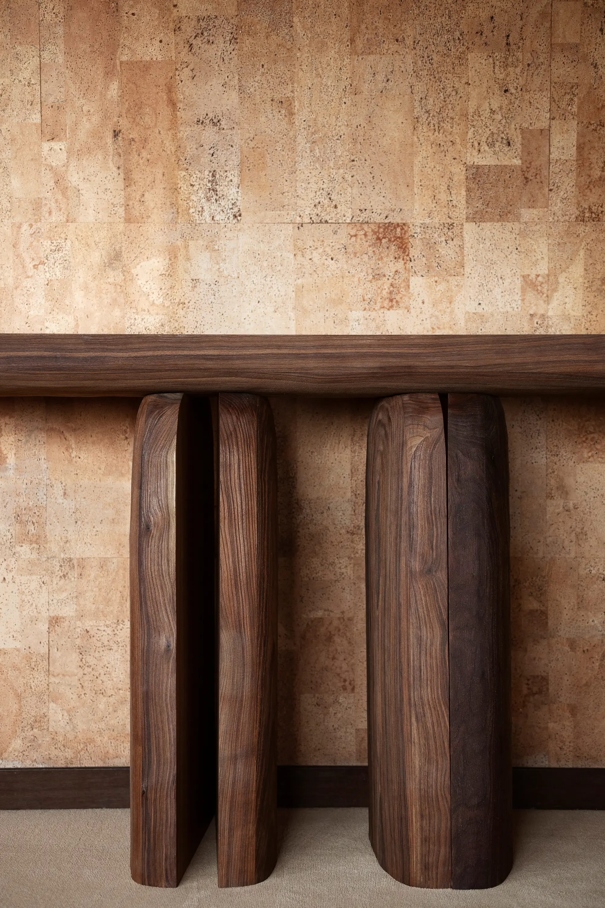 Tacchini Italia - Bread Console