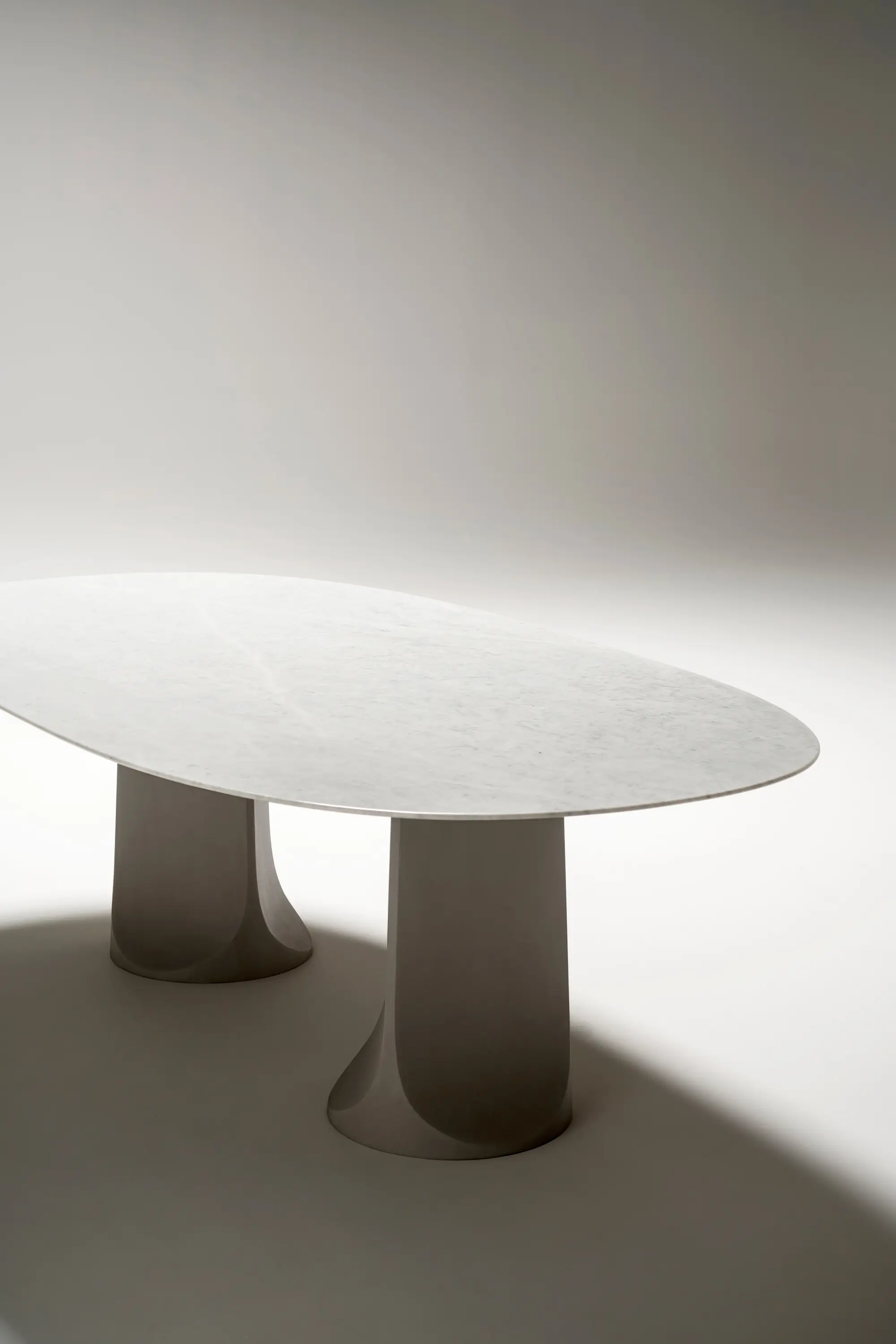 Tacchini Italia - Togrul