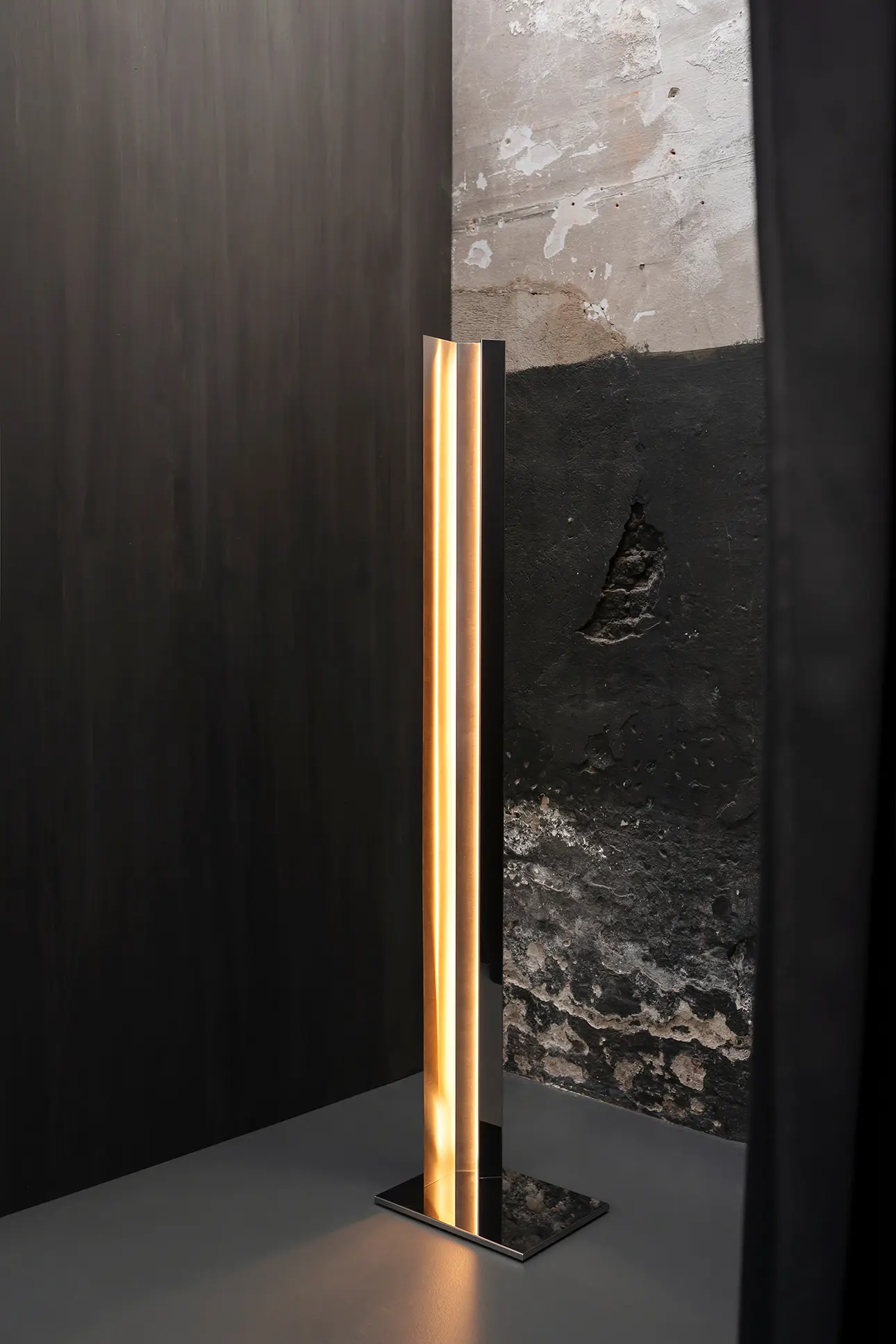 Tacchini Italia - Mano Light