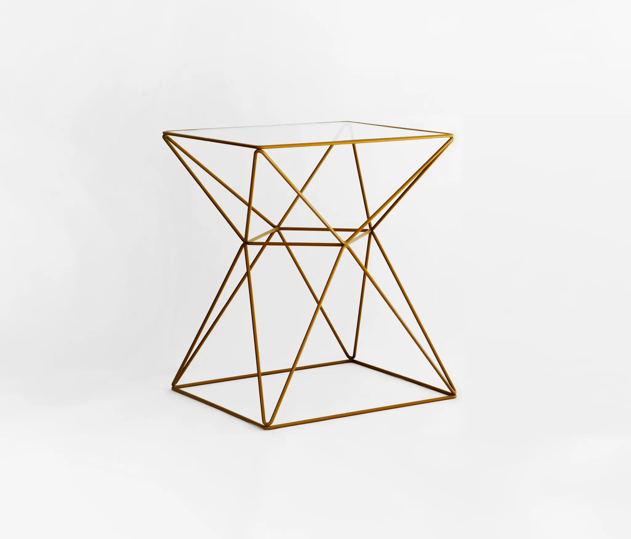 spHaus - Foxhole | 50 Side Table