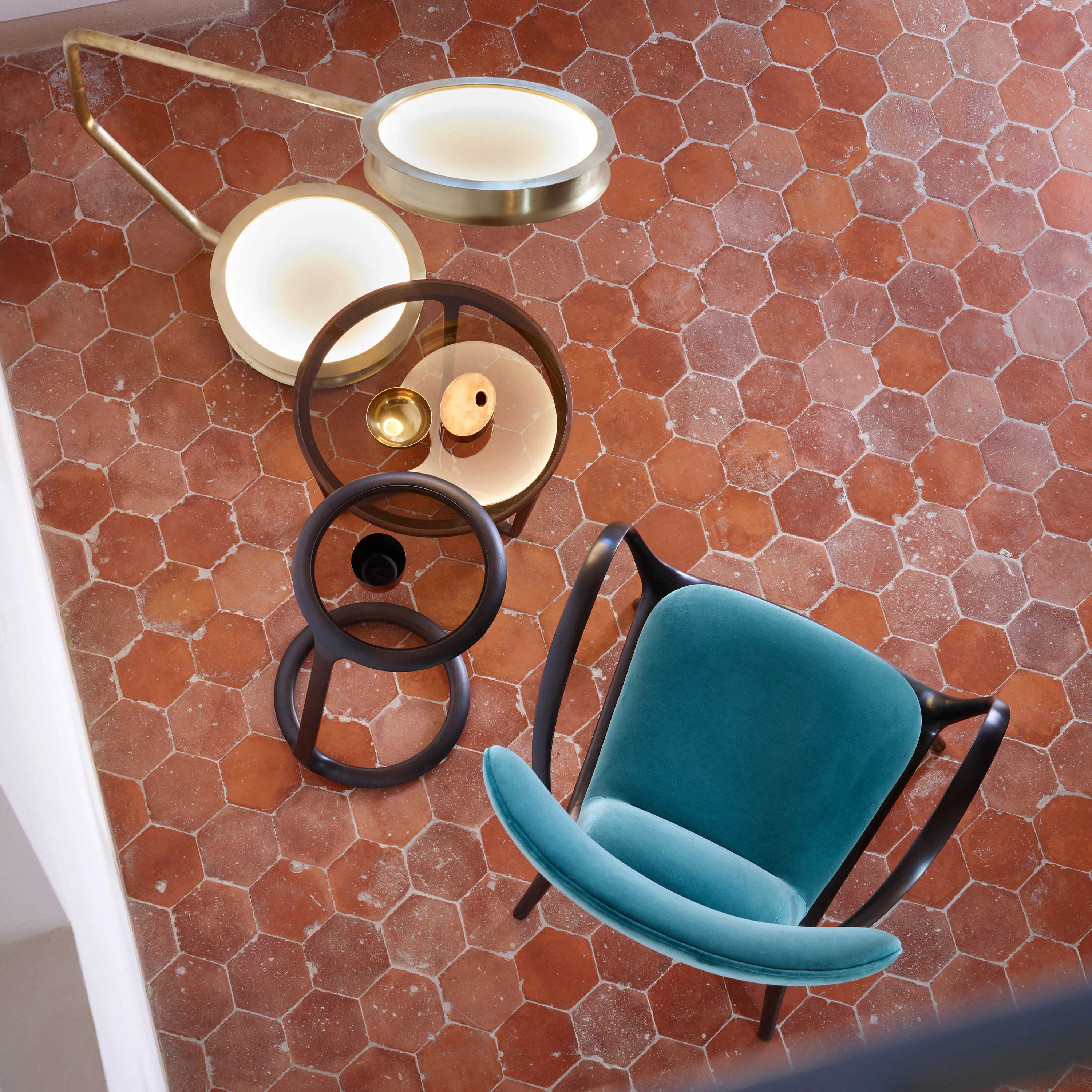 LAMPS ACCESSORIES AND CARPETS