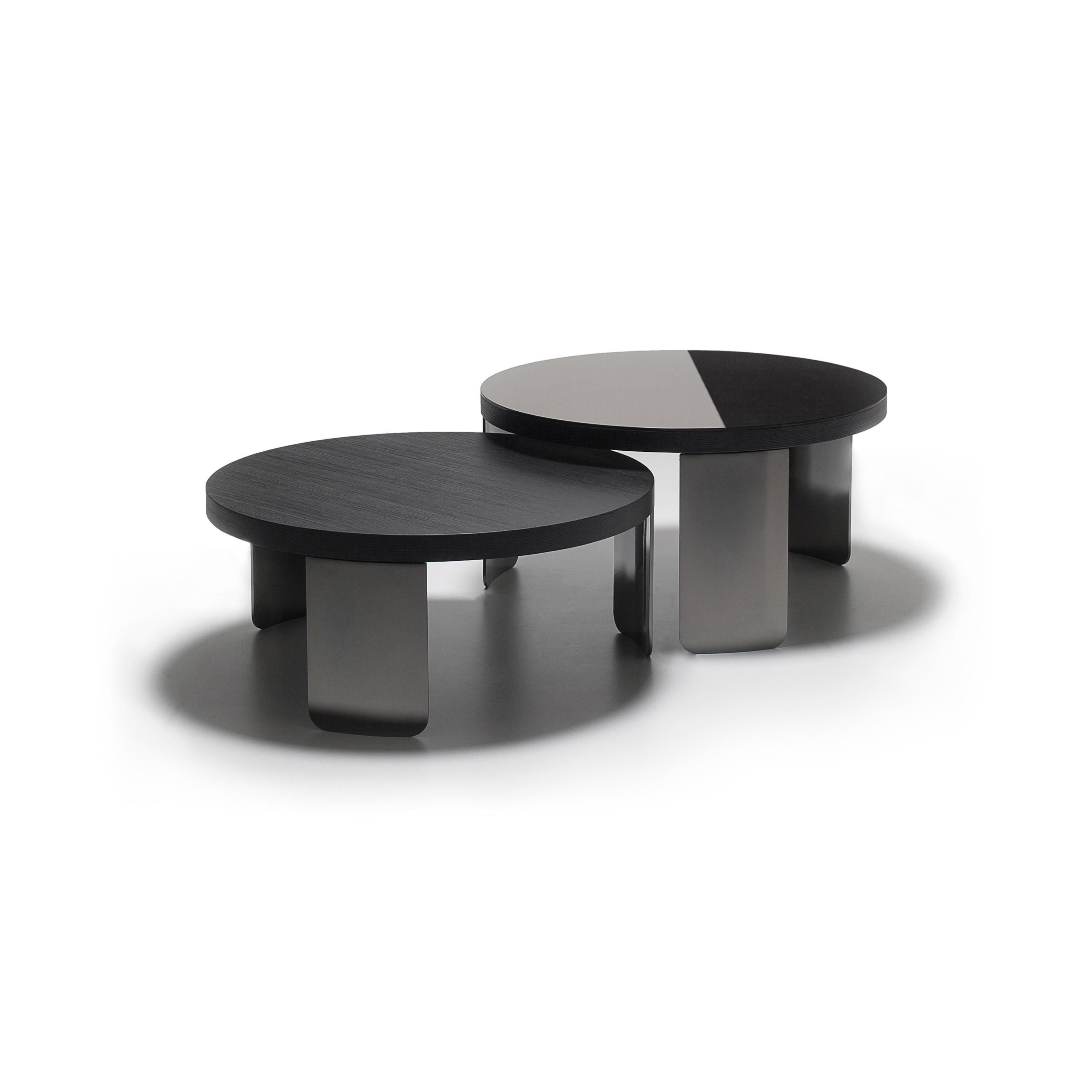 Afficher le produit 9020 Point Small tables du fabricant Vibieffe
