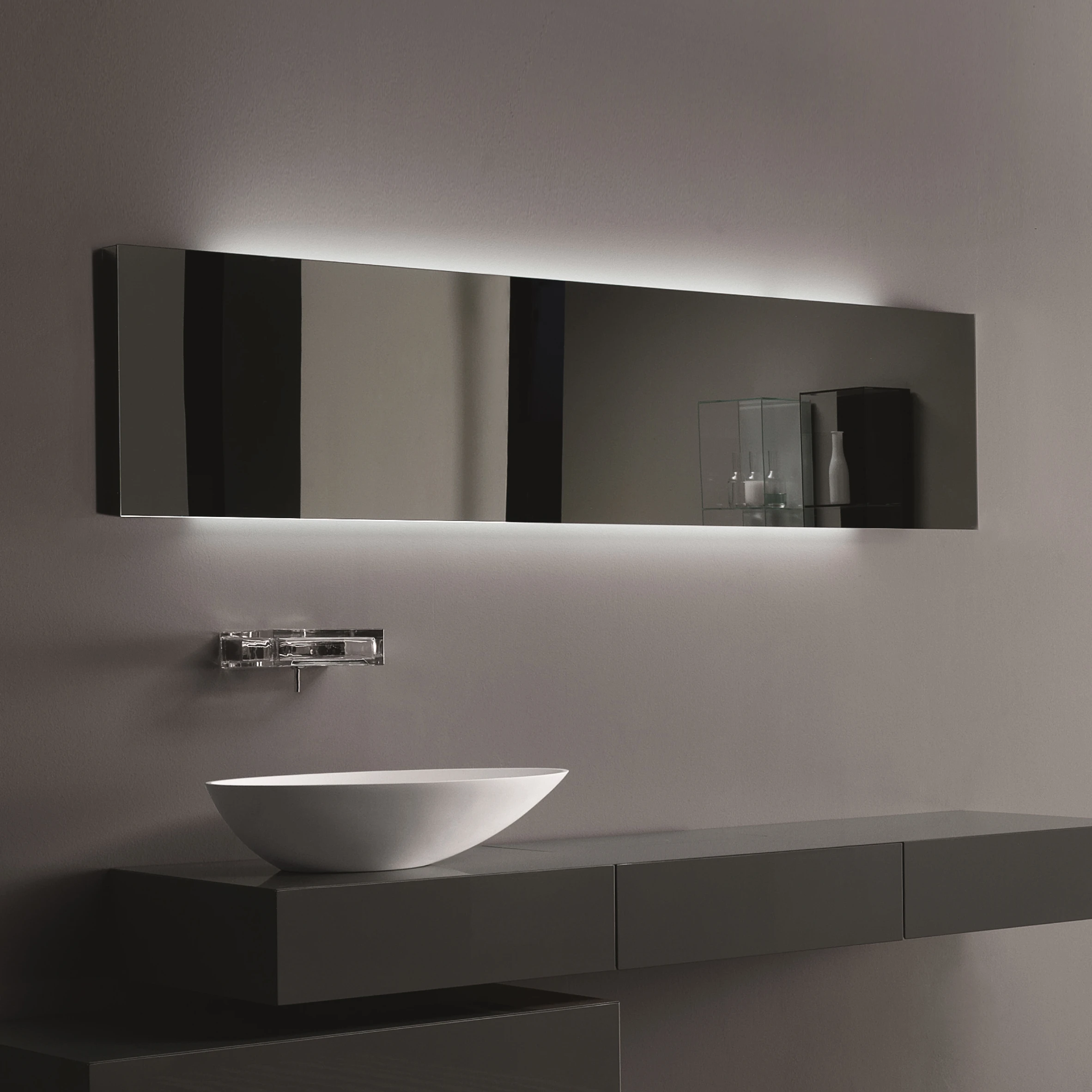 MIRRORS & LIGHTING SYSTEMS