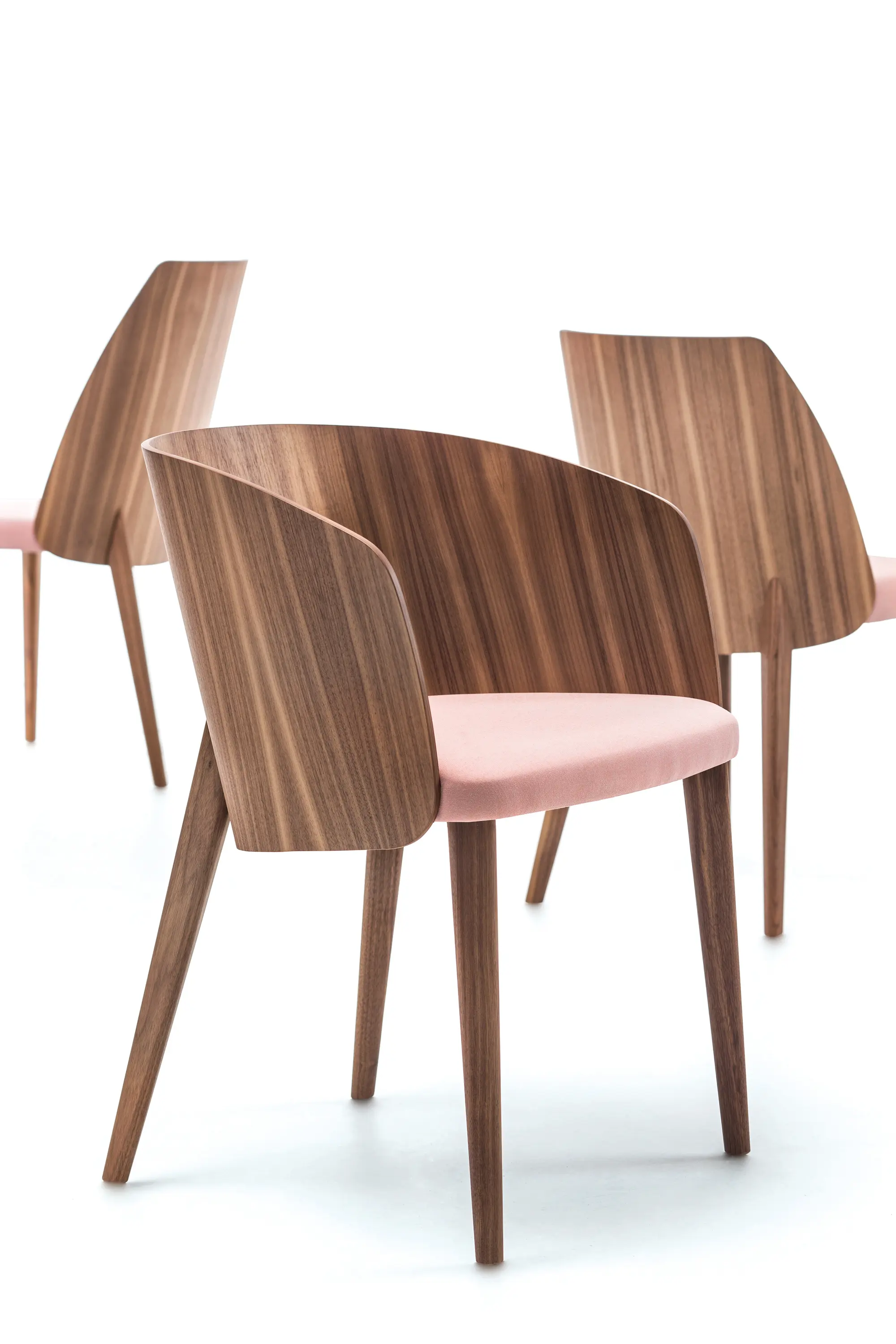 Bross - Shell Armchair
