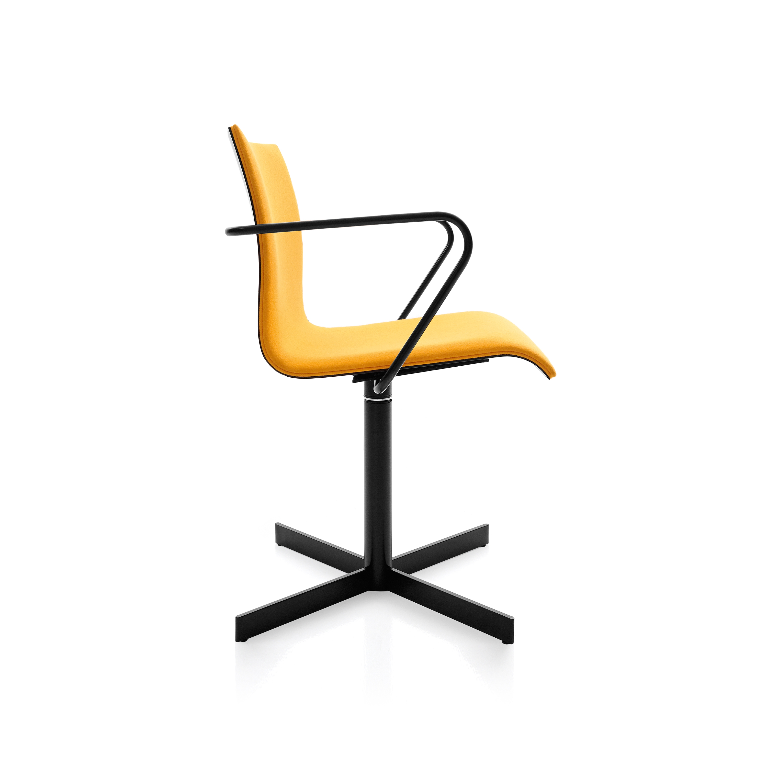 Afficher le produit Bee  Fauteuil du fabricant Bross