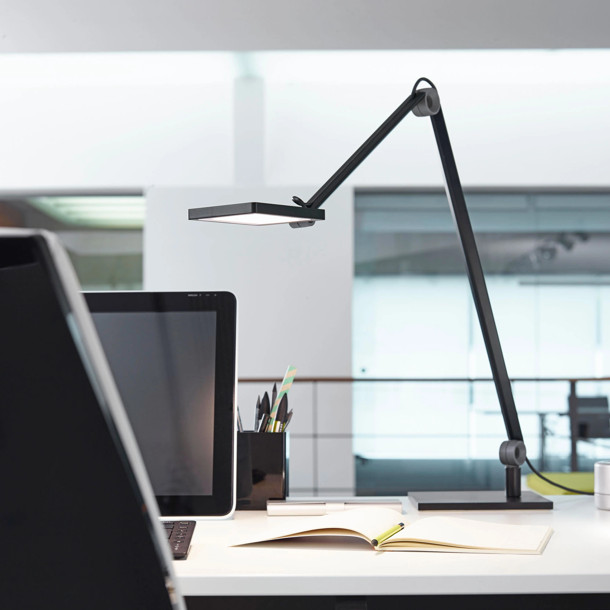 TASK LUMINAIRE