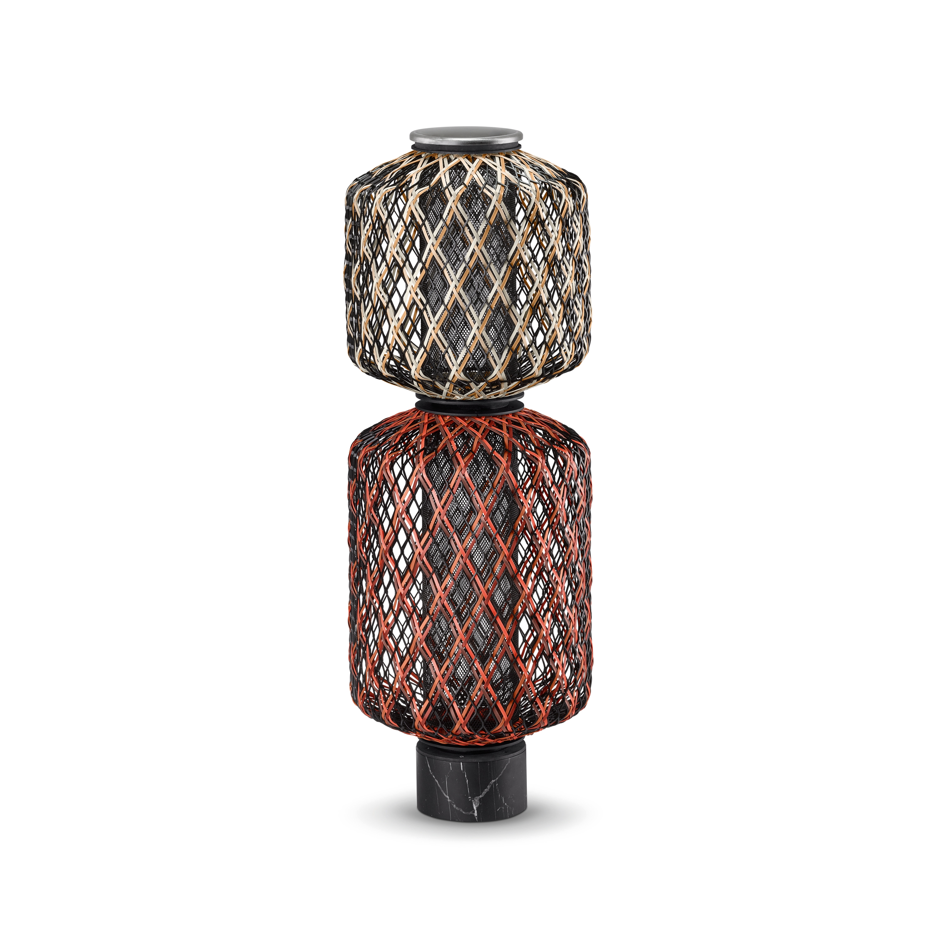 Display product THE OTHERS Statue Lika from manufacturer DEDON