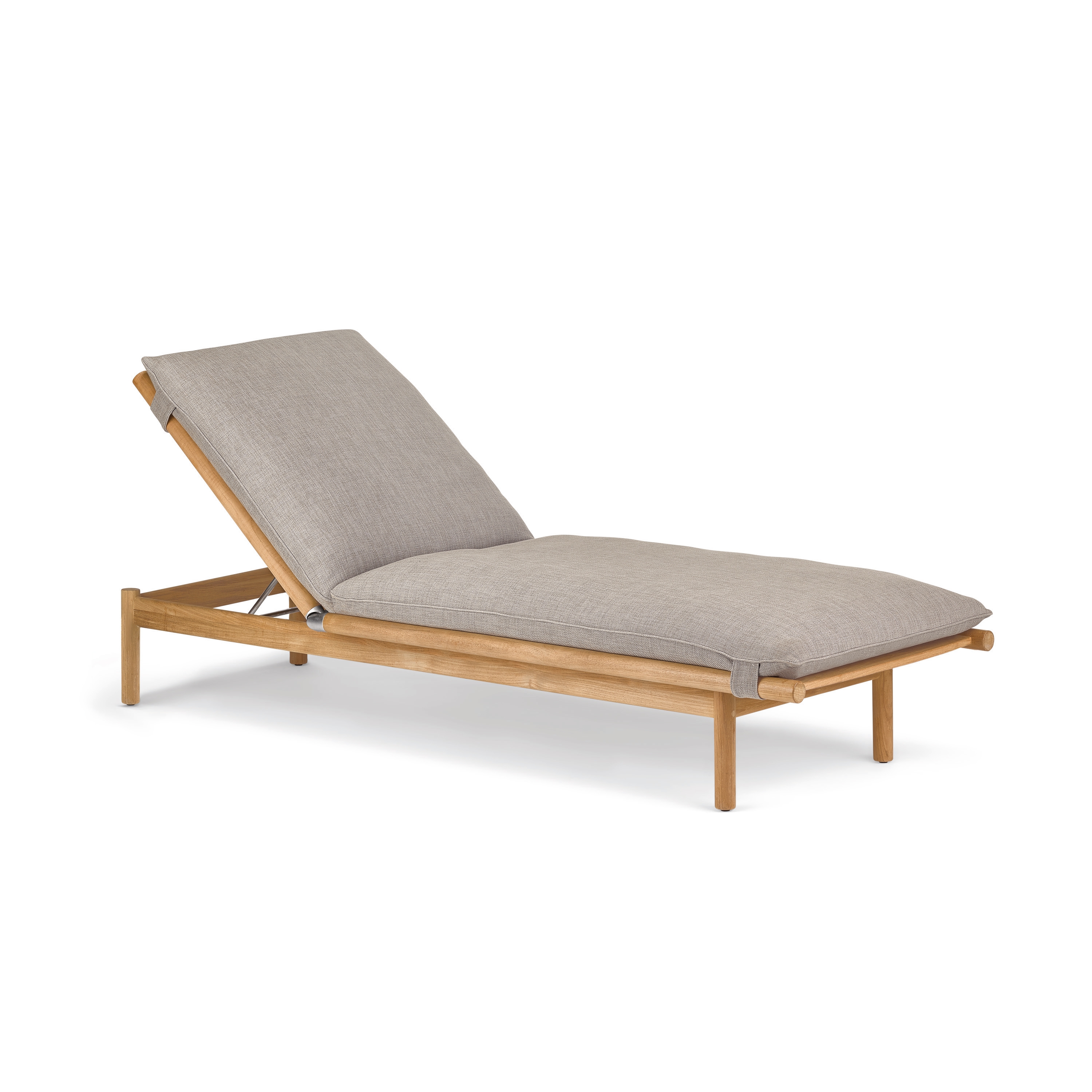 Display product TIBBO Beach Chair from manufacturer DEDON