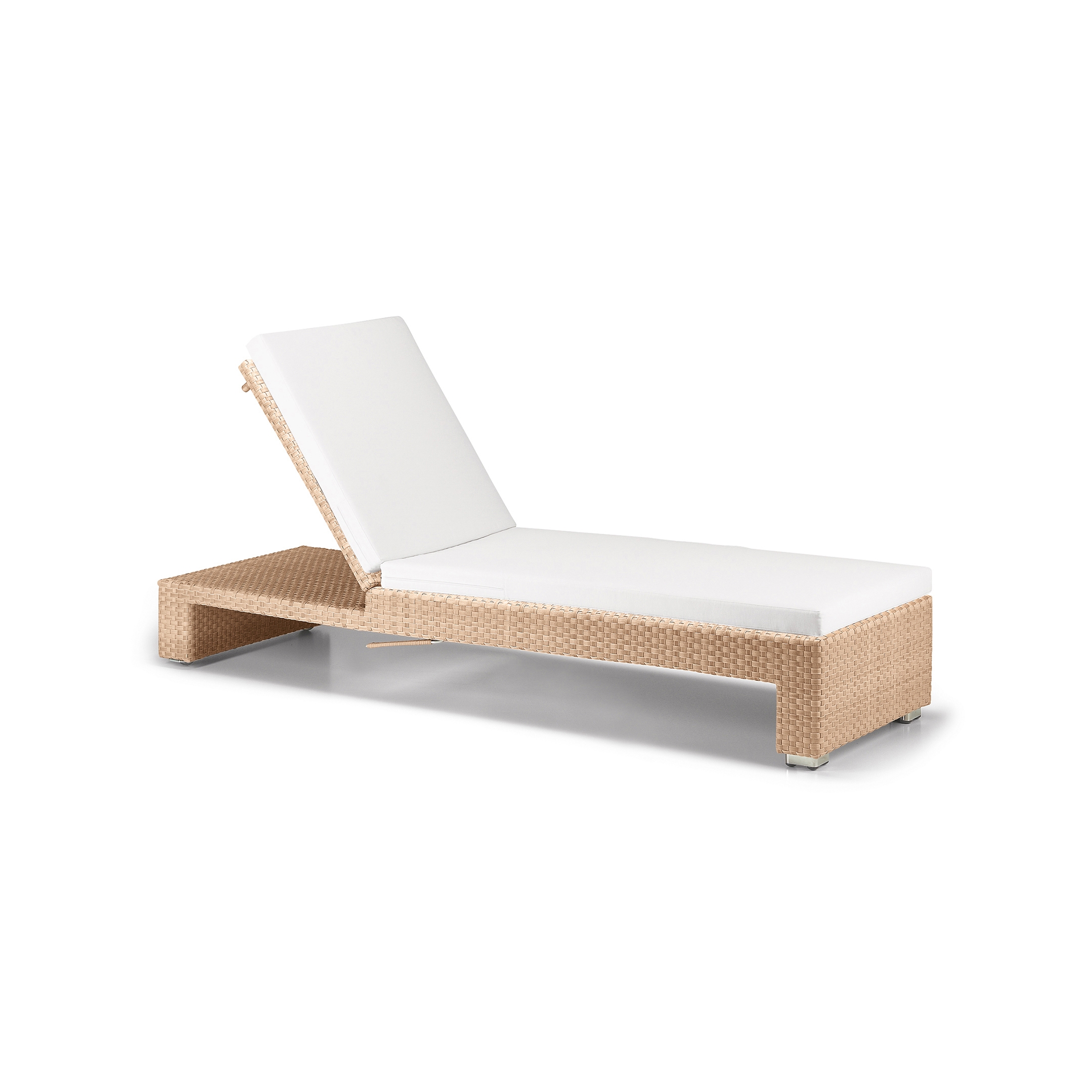 Display product LOUNGE Beachchair from manufacturer DEDON