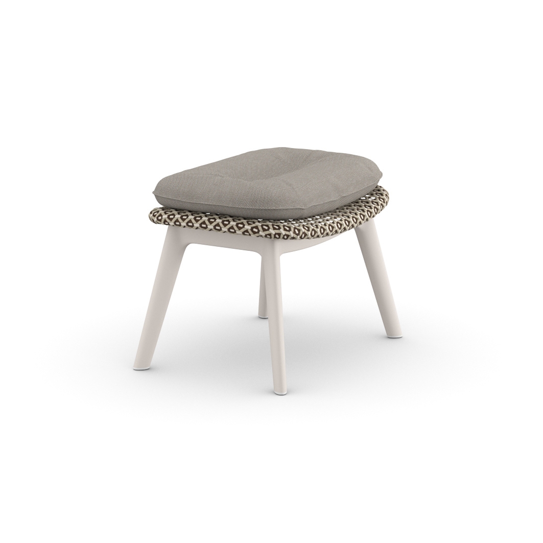 Afficher le produit MBRACE Footstool du fabricant DEDON