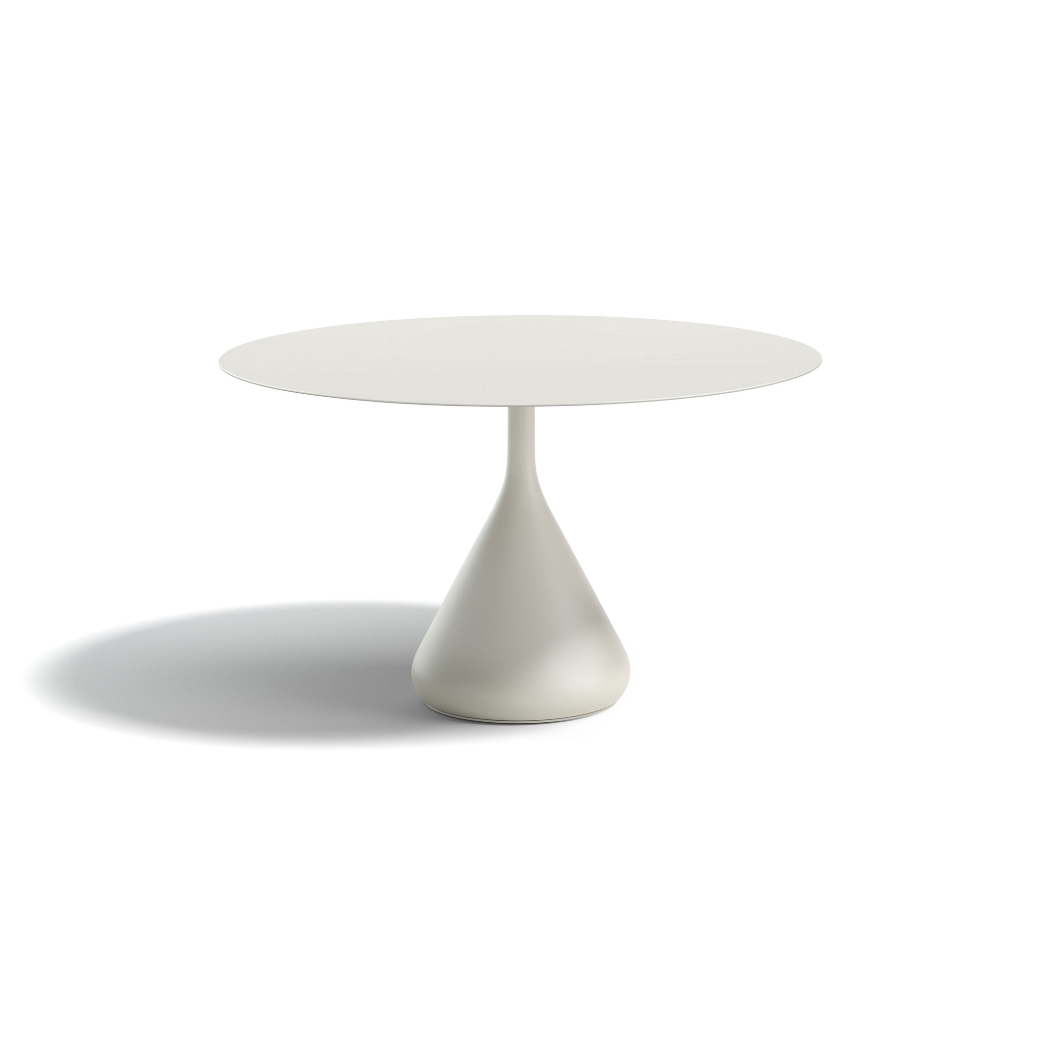 Display product SATELLITE Low Dining Table from manufacturer DEDON