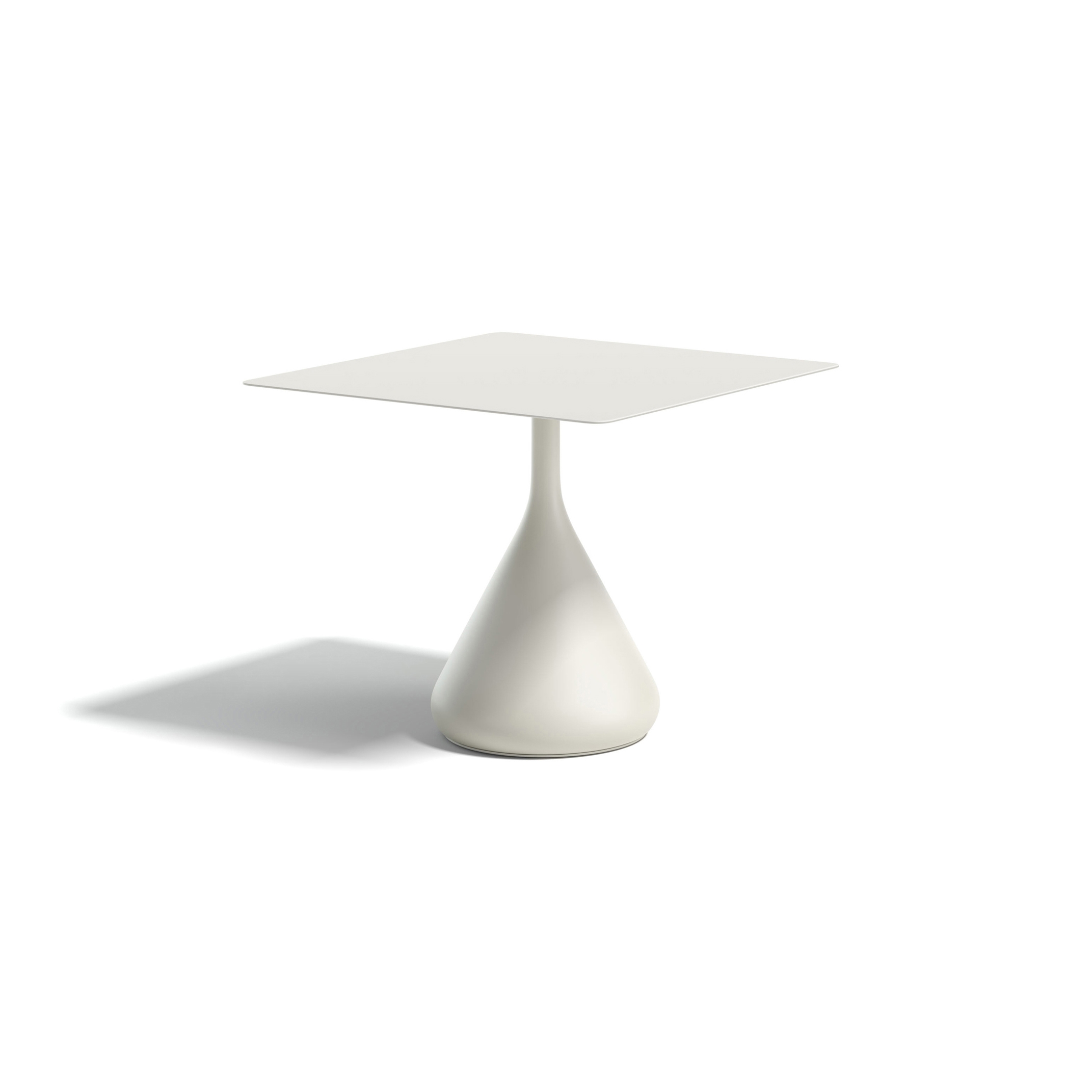 Display product SATELLITE Low Dining Table from manufacturer DEDON