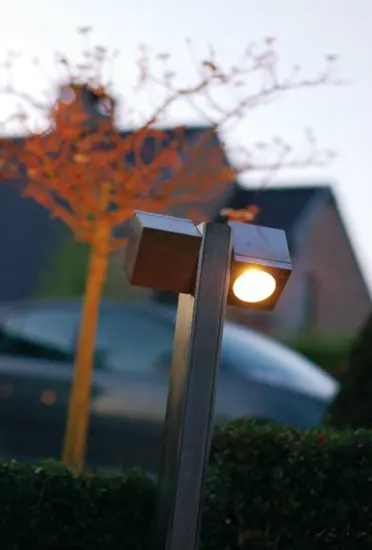 Royal Botania - Q - Bic wall