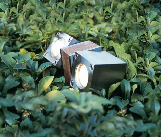 Royal Botania - Q - Bic wall