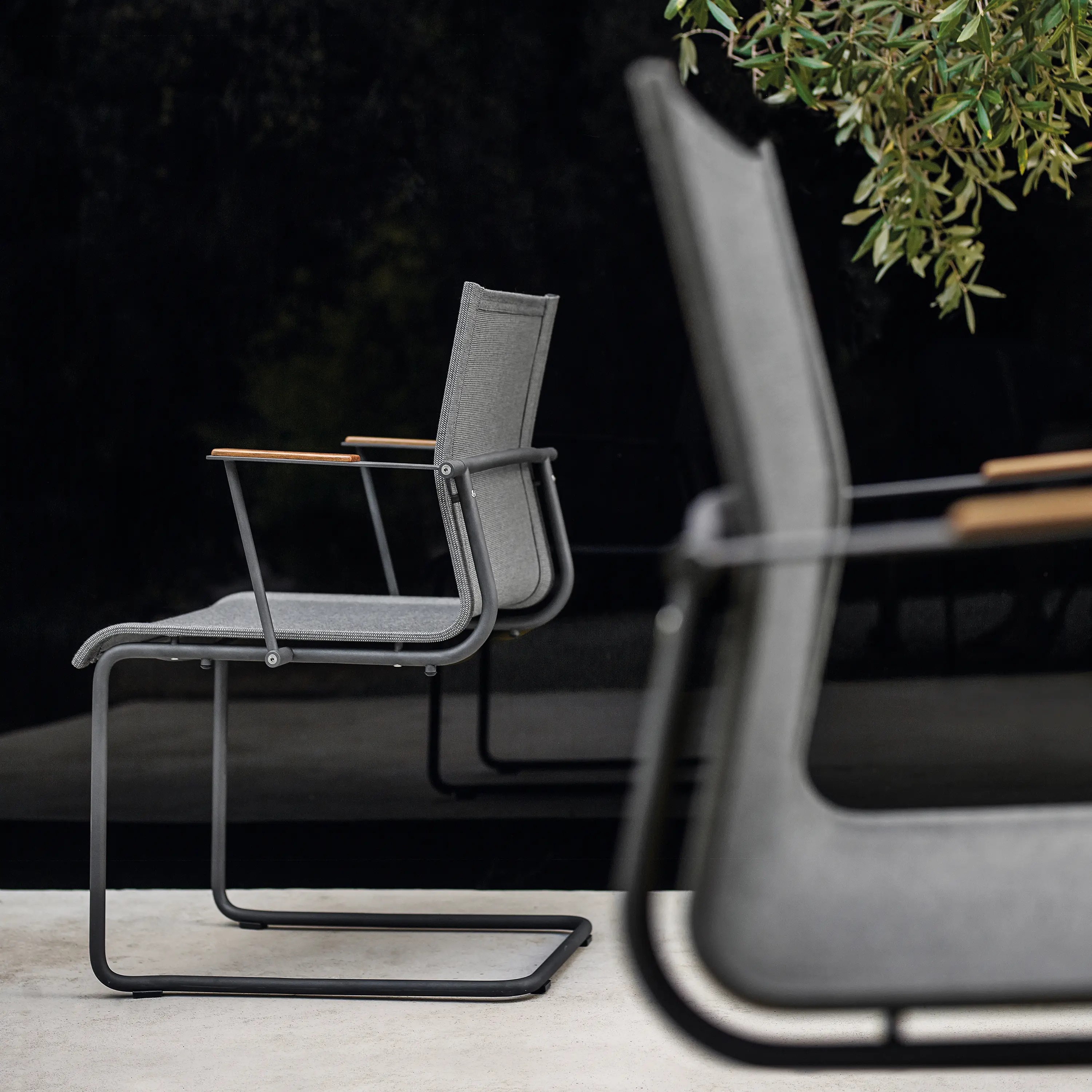 Gloster Furniture GmbH - Sway Teak Stacking Chair with Arms