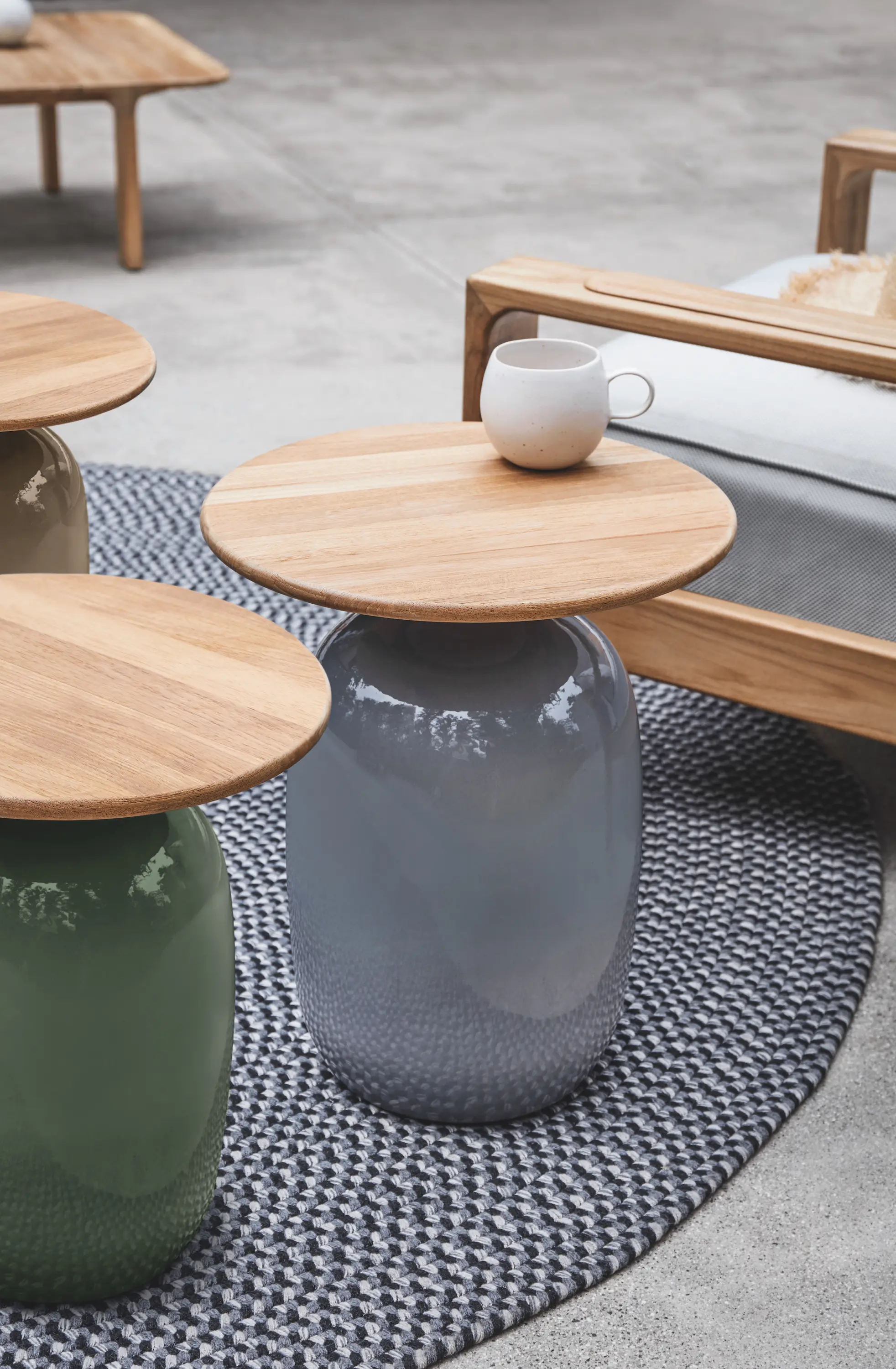 Gloster Furniture GmbH - Blow Low Side Table