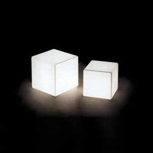 Display product Cubo from manufacturer ovo