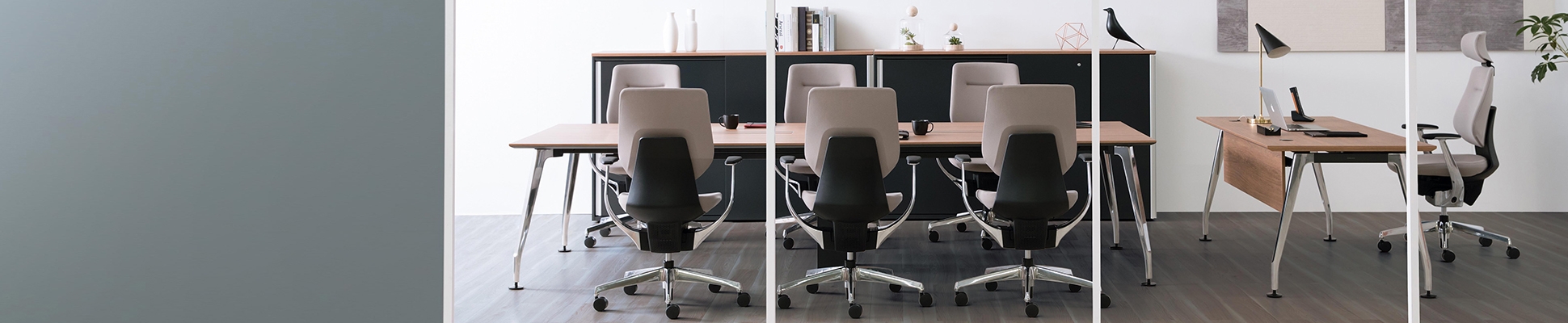 Discover the world of manufacturer Kokuyo