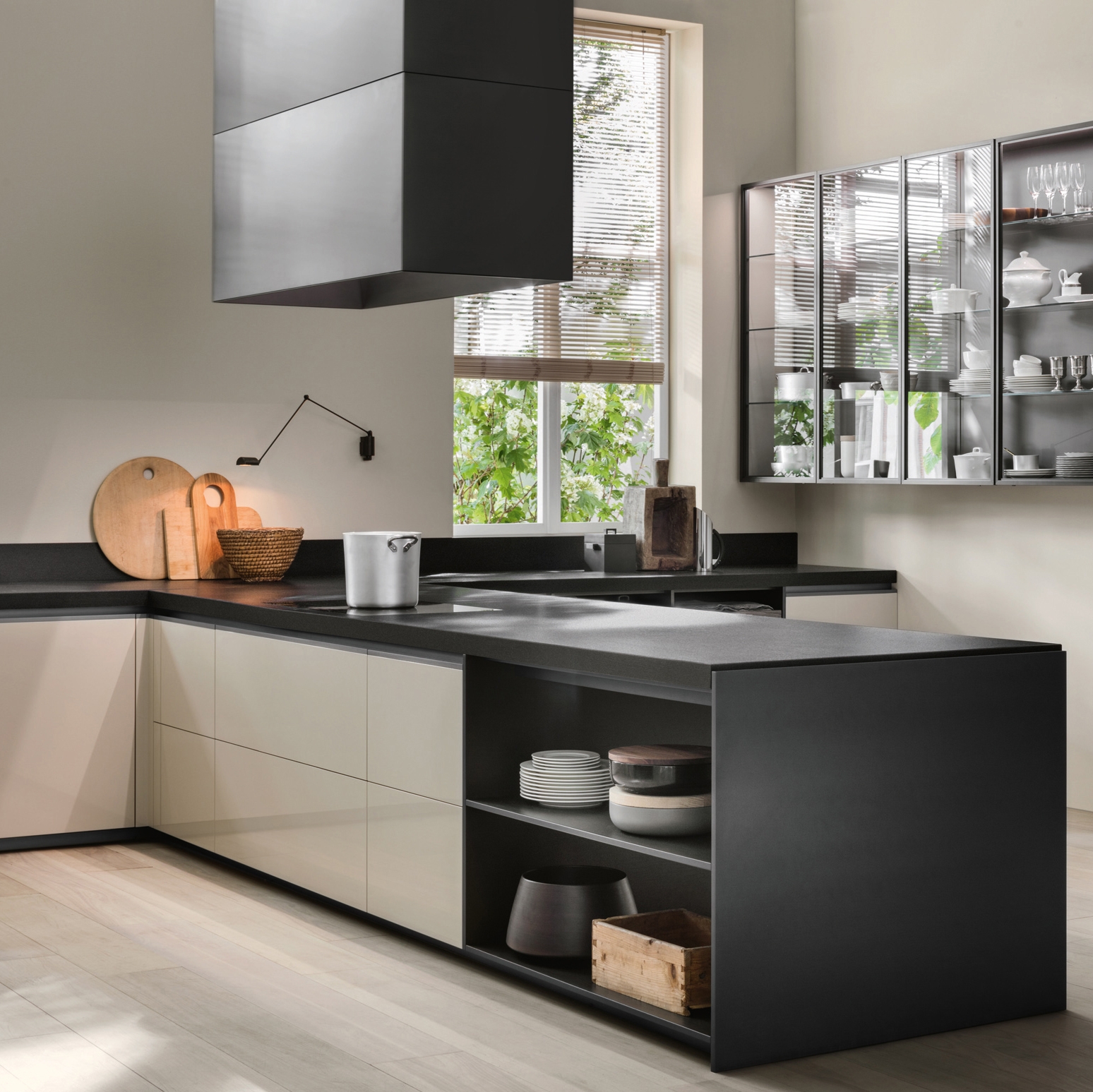 Mostrar el producto VVD del fabricante Dada